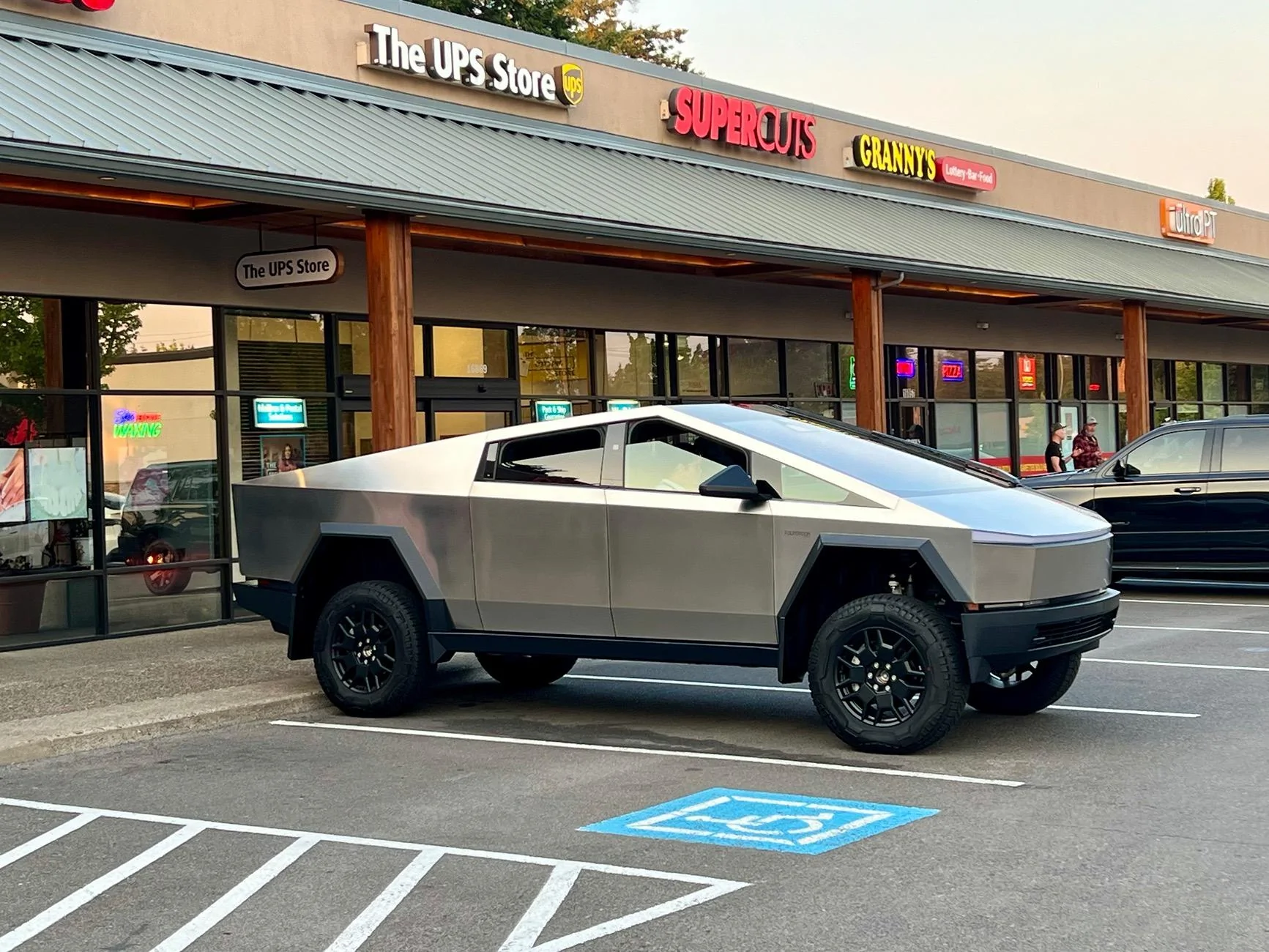 Tesla Cybertruck BestEvMod - Labor Day Raffle Ended, Thank You All IMG_1323