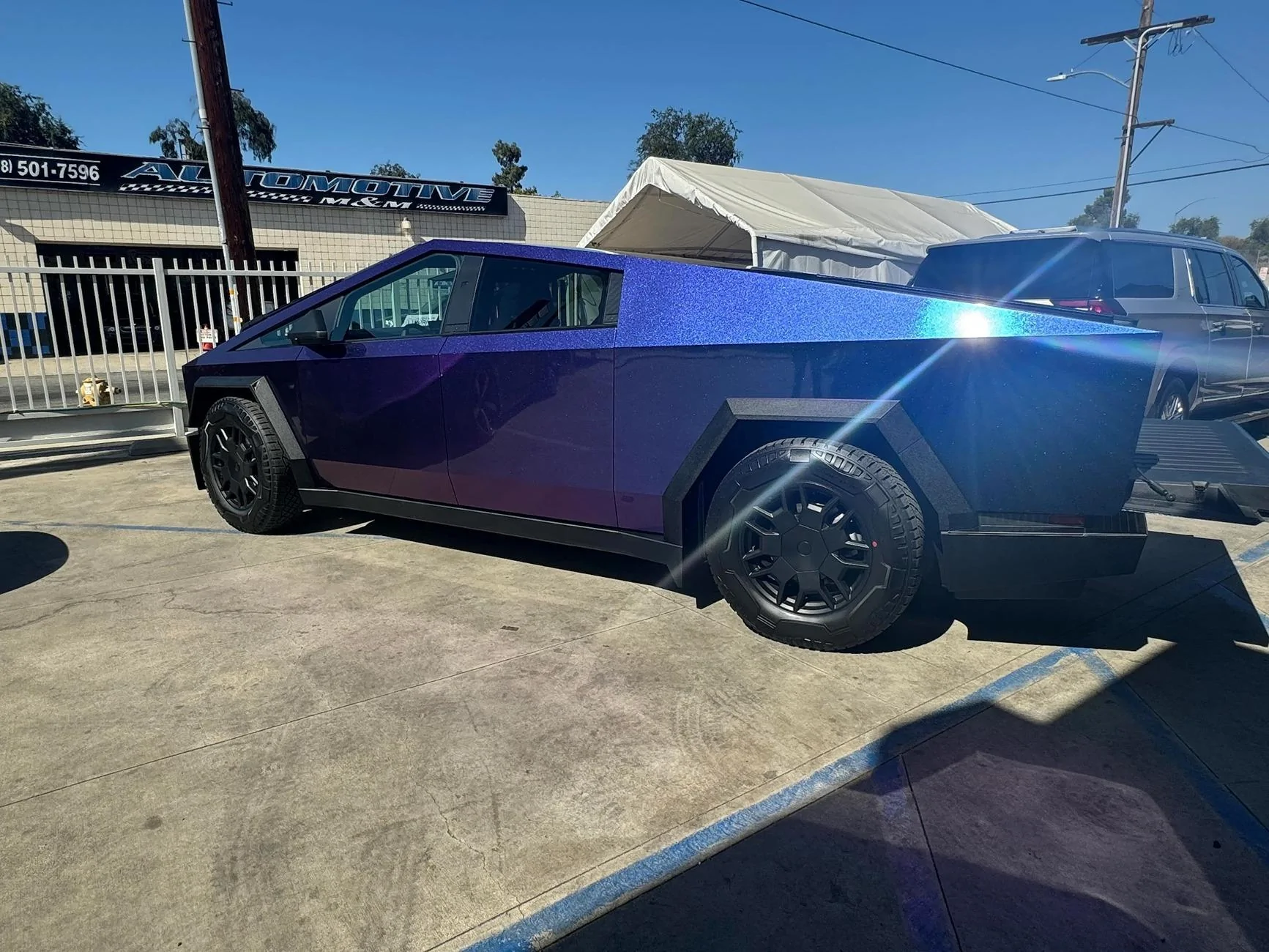 Tesla Cybertruck Purple Rain Color Flip PPF Wrap purple-rain-color-flip-ppf-v0-njzzk8hbcemd1