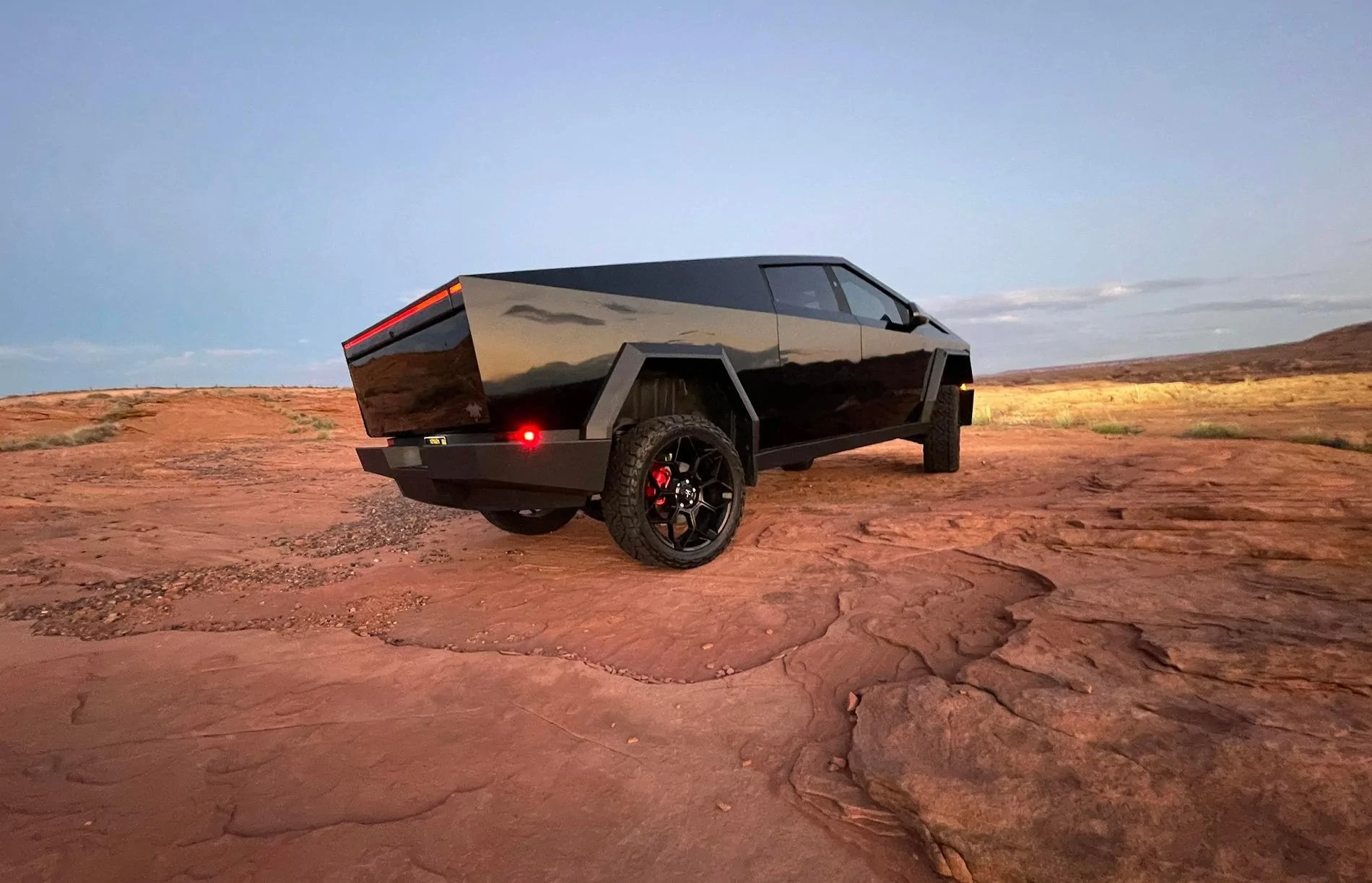 Tesla Cybertruck Daily random Cybertruck photos thread - Post Yours! 📸 🤳 Screenshot 2024-09-02 at 10.14.19 AM