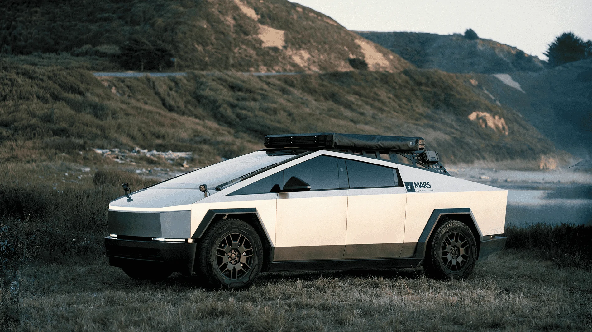 Tesla Cybertruck Introducing the Cyberlanding Kit with Easy Truck Bed Access: Mars Expedition Rack System 1725379311762-bg