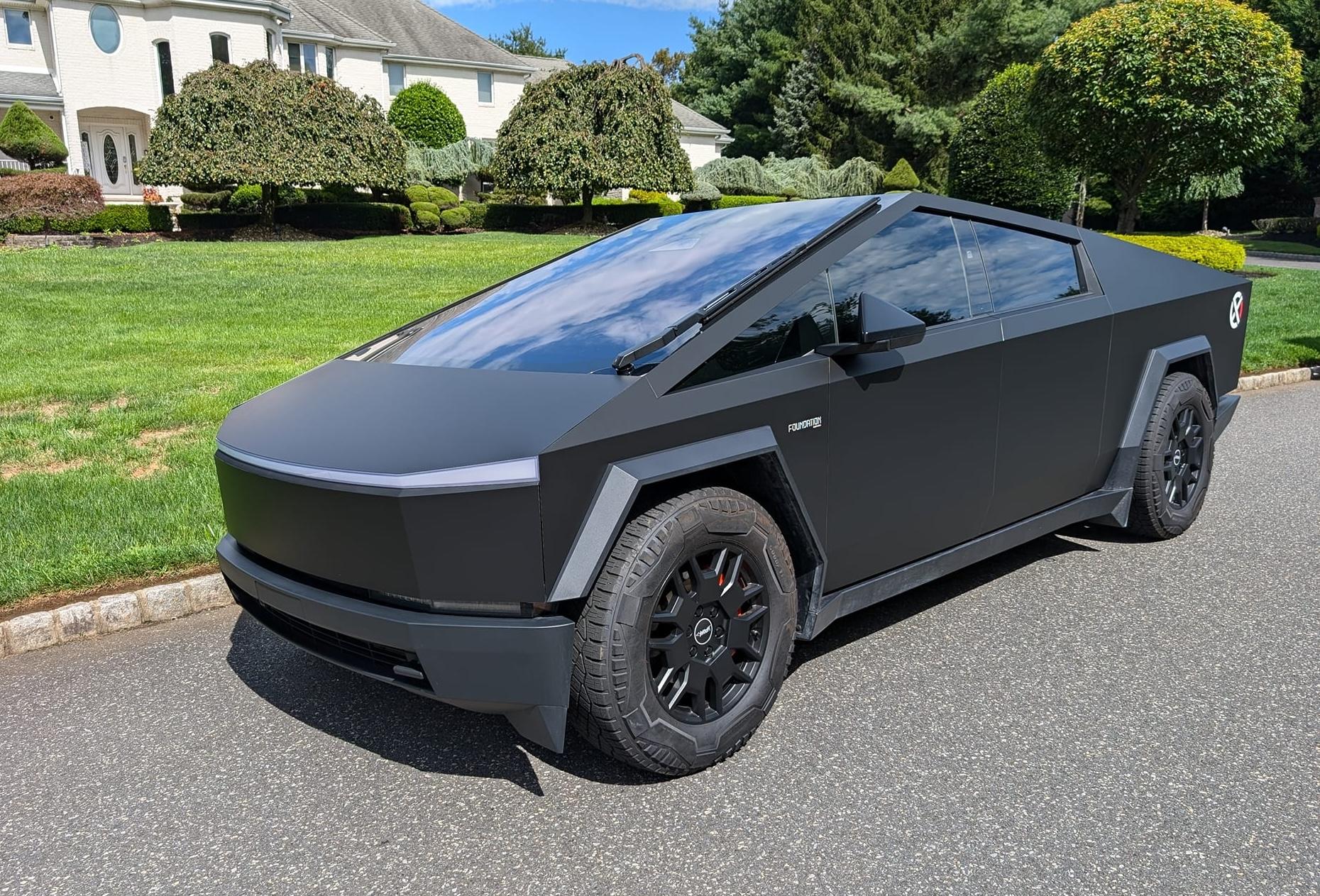 Tesla Cybertruck BLACK Vinyl Wrap & PPF Cybertruck -- Photos & Videos 458107812_10223927691770984_5059266713544109720_n