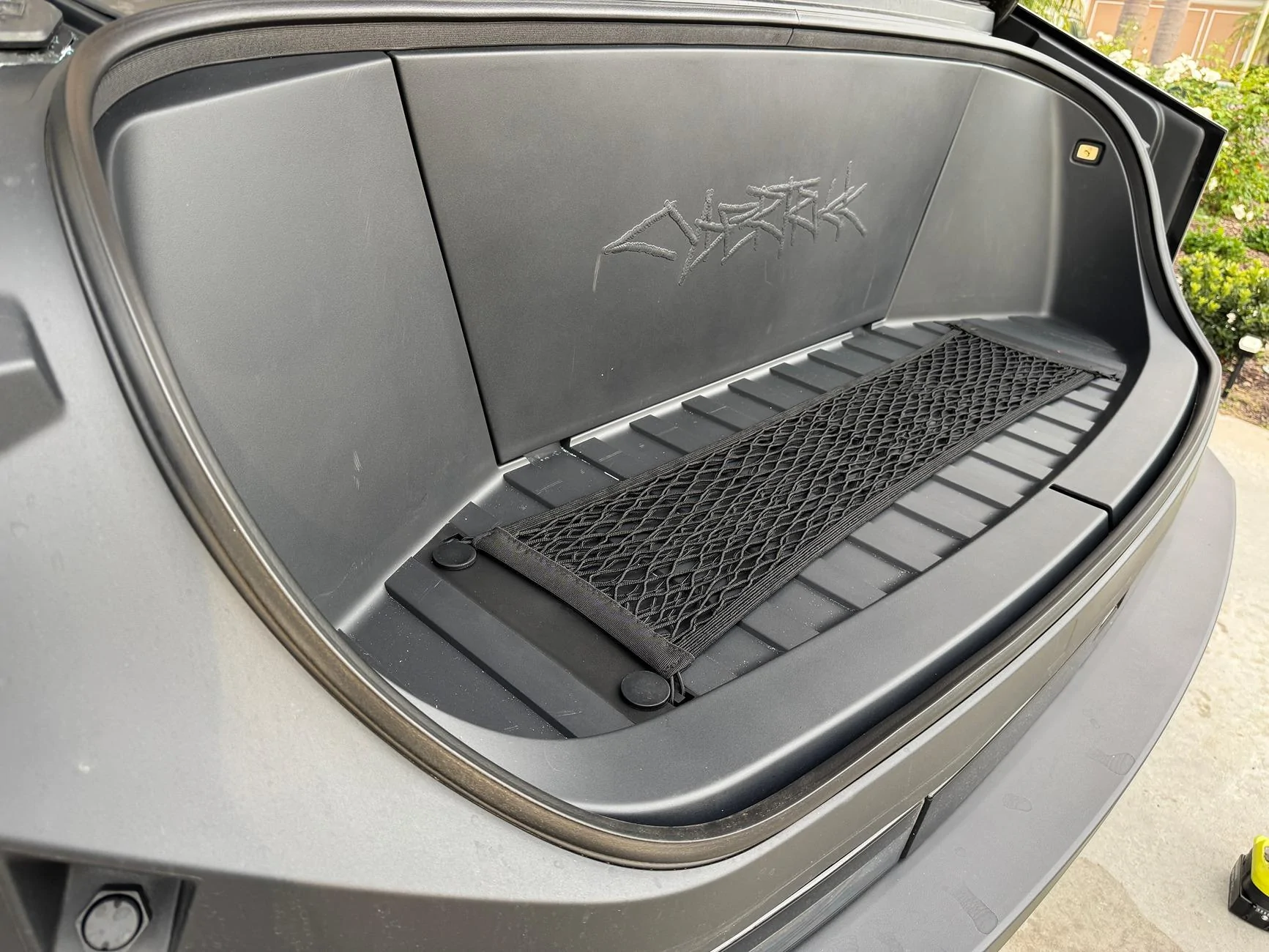 Tesla Cybertruck BestEvMod - Get Our Frunk Net at an Amazing Price! 333