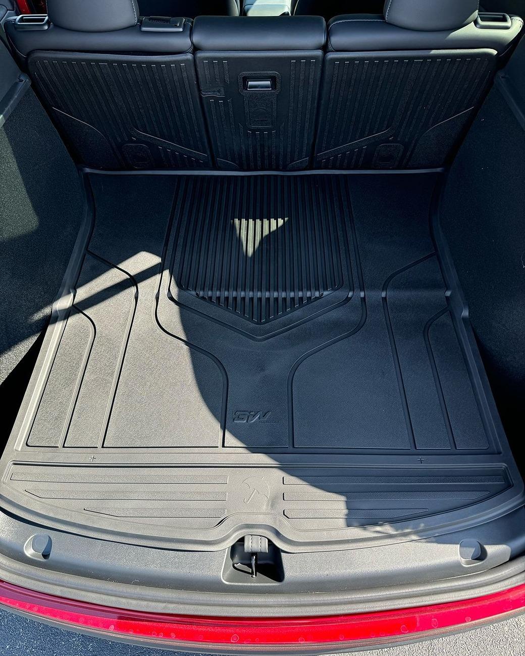 Tesla Cybertruck Custom-Fit Floor Mats Designed for Tesla Snapinsta.app_451723146_18028652636275615_1677451875442812659_n_1080