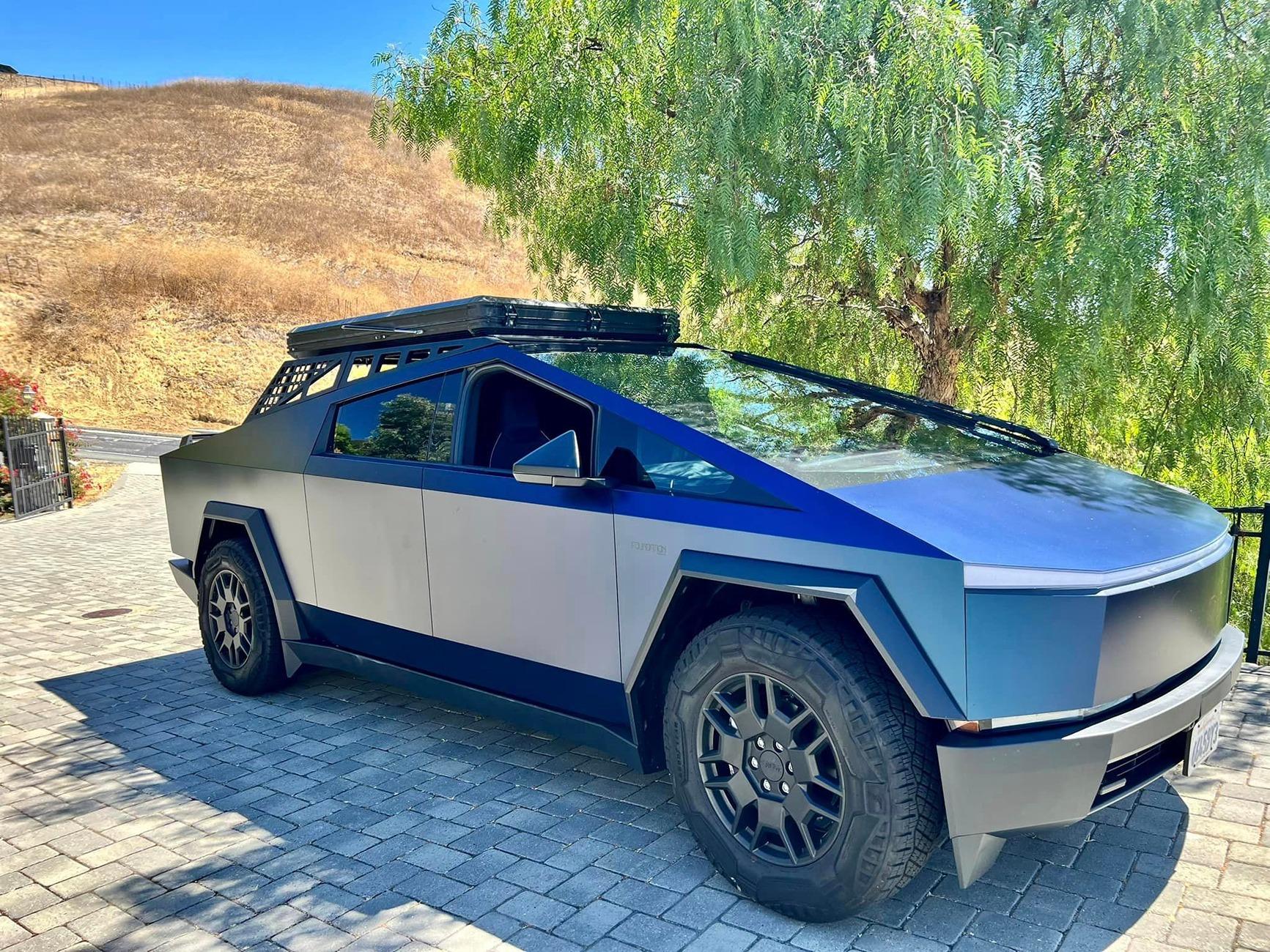 Tesla Cybertruck Introducing the Cyberlanding Kit with Easy Truck Bed Access: Mars Expedition Rack System 458444090_10226479333071491_9117449623640487630_n