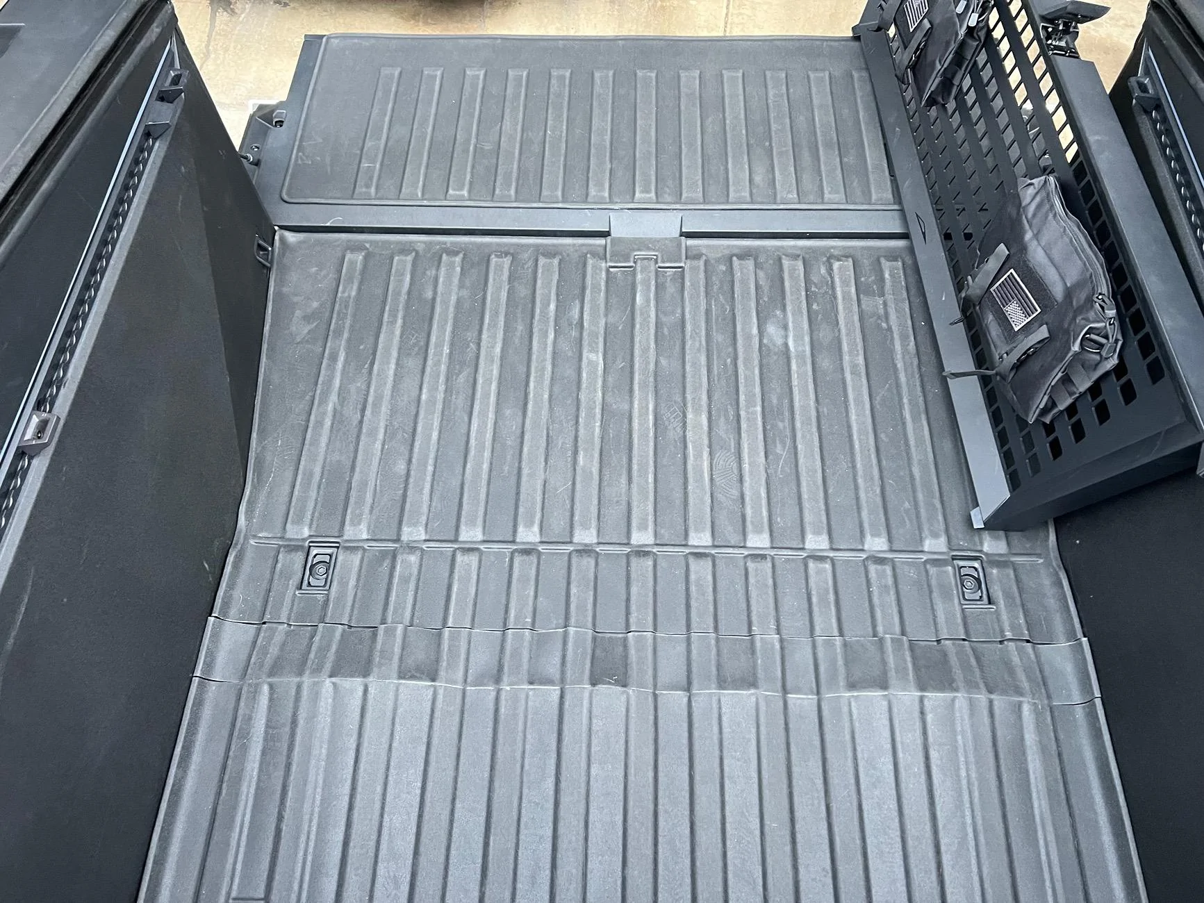 Tesla Cybertruck Protip: Solution to install the under designed and misaligned Vault Cargo Divider! IMG_1510
