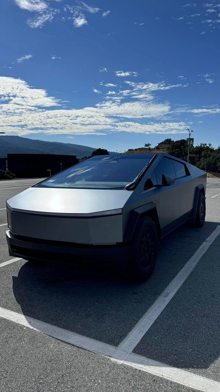 Tesla Cybertruck GREY / GRAY Vinyl Wrap & PPF Cybertruck -- Photos & Videos PPF Matte Gun Grey Cybertruck 1
