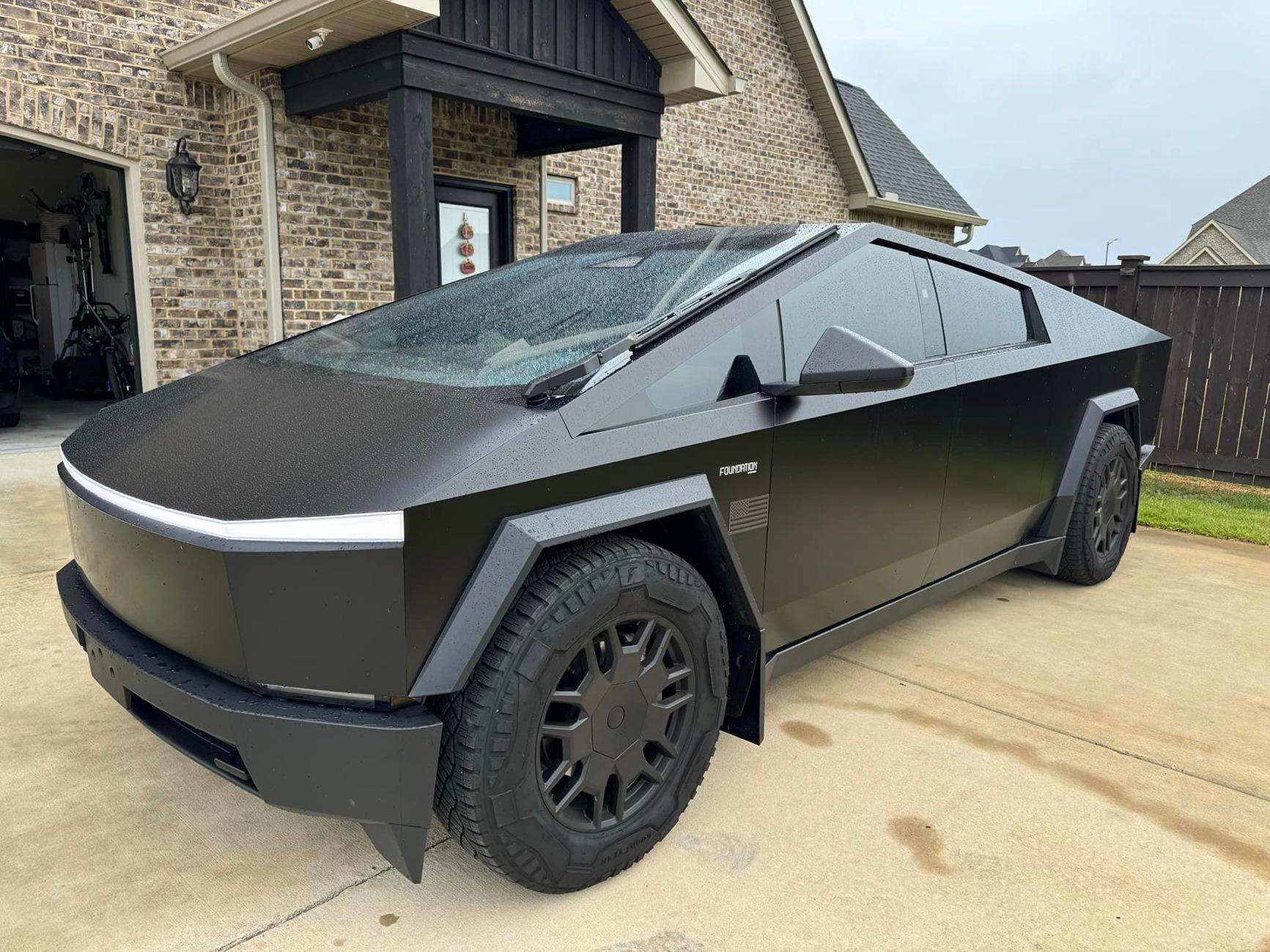 Tesla Cybertruck BLACK Vinyl Wrap & PPF Cybertruck -- Photos & Videos 458382074_3361268287509224_3831605114447150373_n