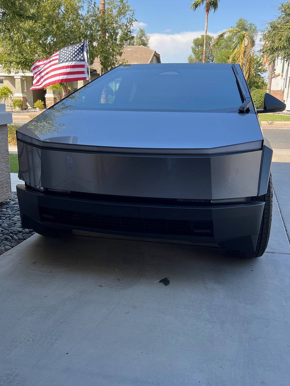 Tesla Cybertruck Stealth Wrap - PPF, FlexiShield Shining Silver HG-09, Lots of compliments :-) CT Front