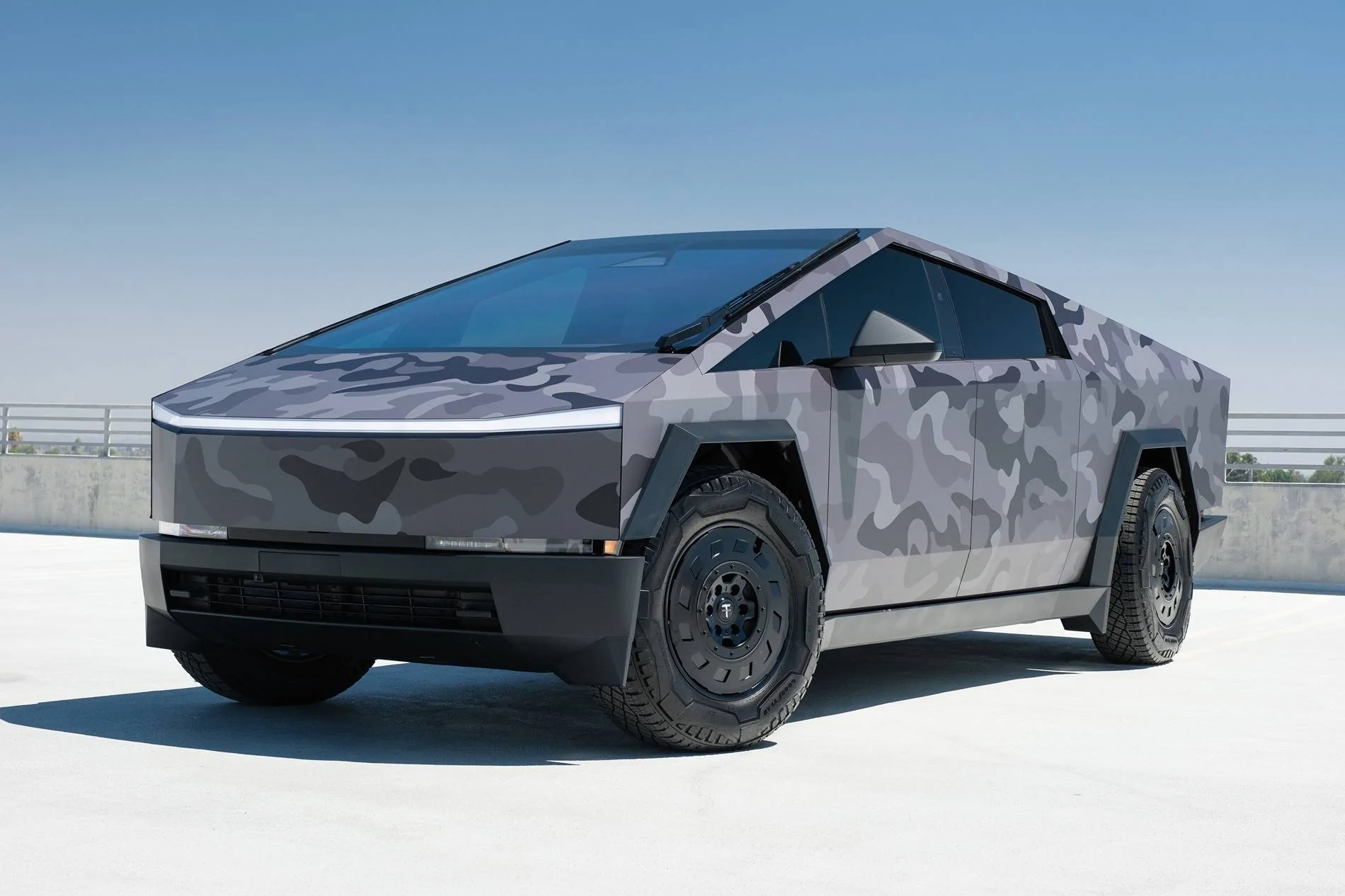 Tesla Cybertruck Camo / Camouflage Vinyl Wrap & PPF Cybertruck -- Photos & Videos camouflage-vinyl-wrap-cybertruck-tct-20-inch-forged-aftermarket-wheels-01