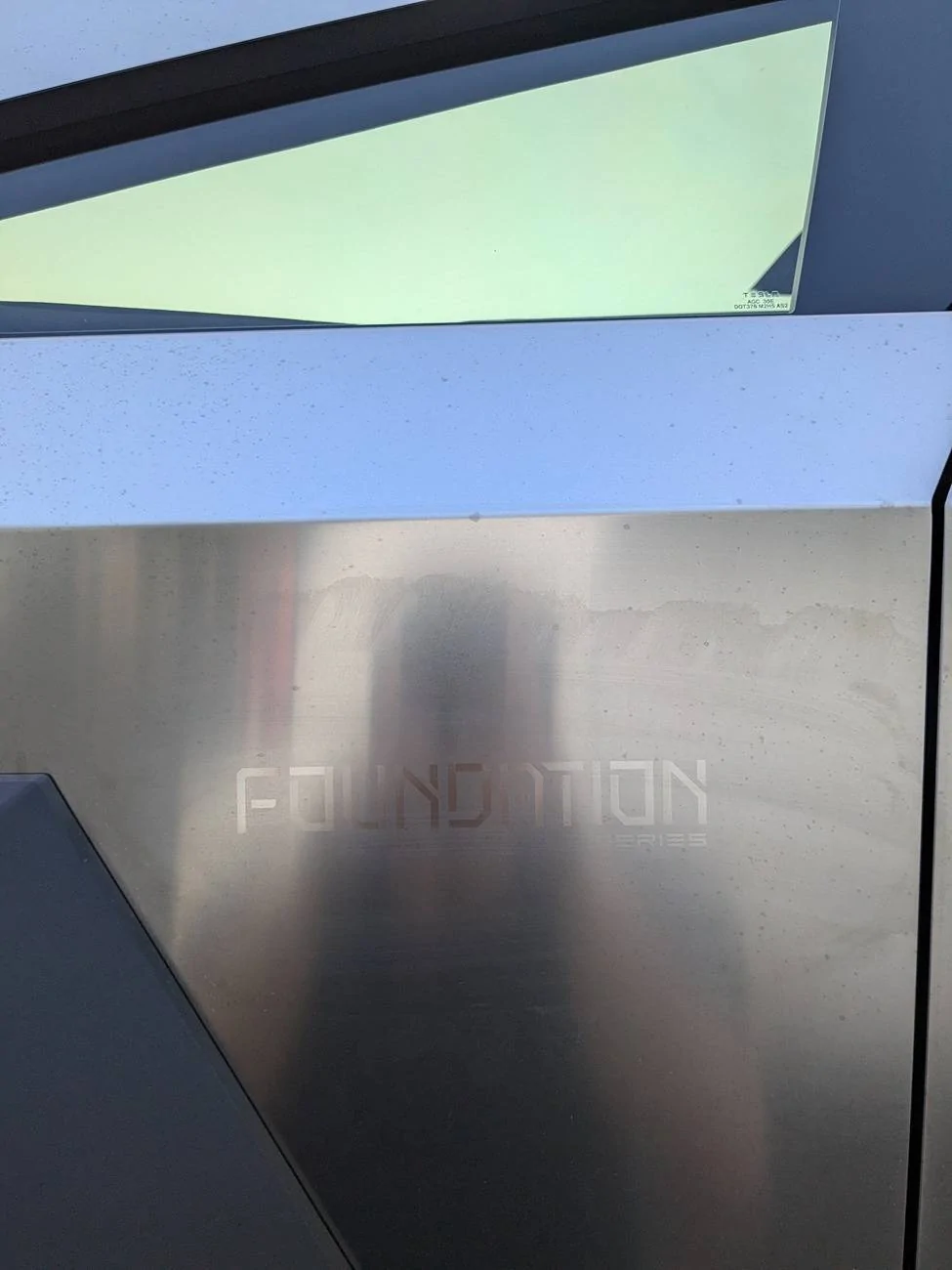 Tesla Cybertruck New decals and mud flaps installed today 1000011744