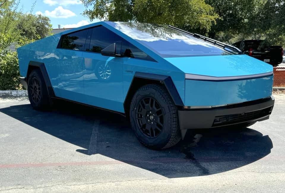 Tesla Cybertruck BLUE / BLURPLE / PURPLE Vinyl Wrap & PPF Cybertruck -- Photos & Videos stek miami blue wrap cybertruck
