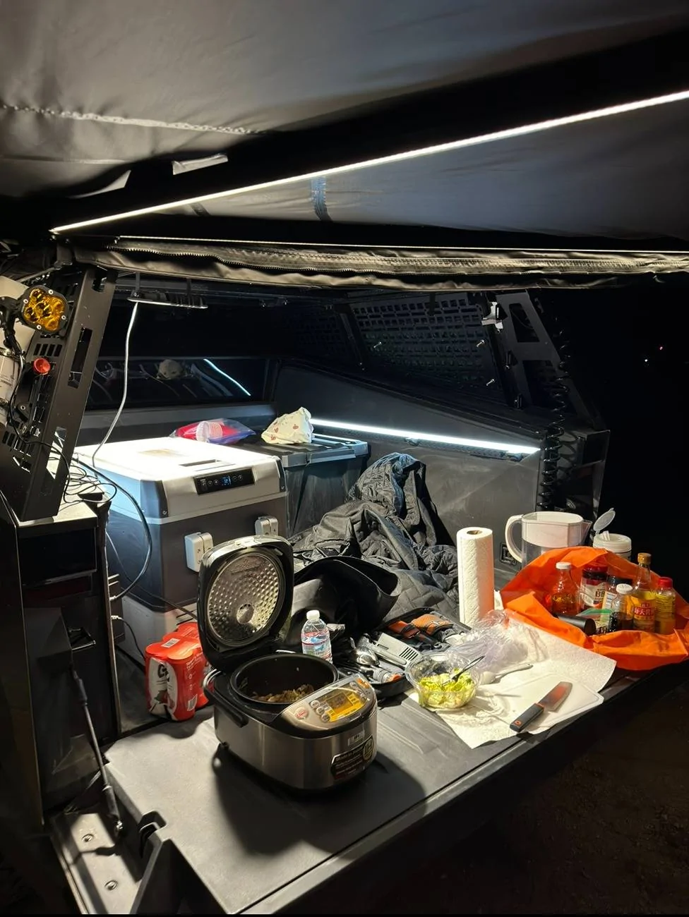 Tesla Cybertruck Joshua Tree Adventure with the Cybertruck – Overlanding Setup, CyberTent Mode, and LED-Lit Awning (Urander) IMG_2653