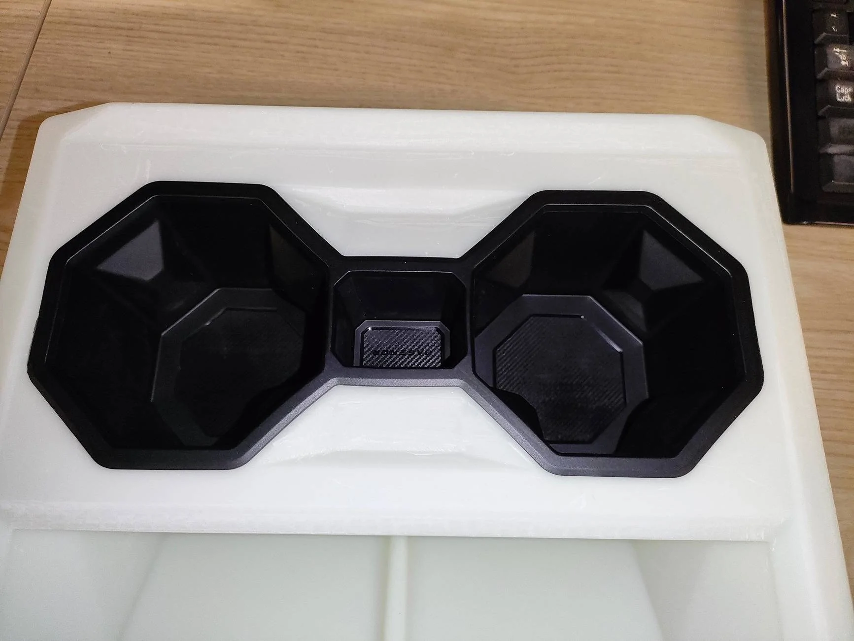 Tesla Cybertruck Cybertruck Center Console Cup Holder is the next star about to shine in our lineup! 1725962720341-d7