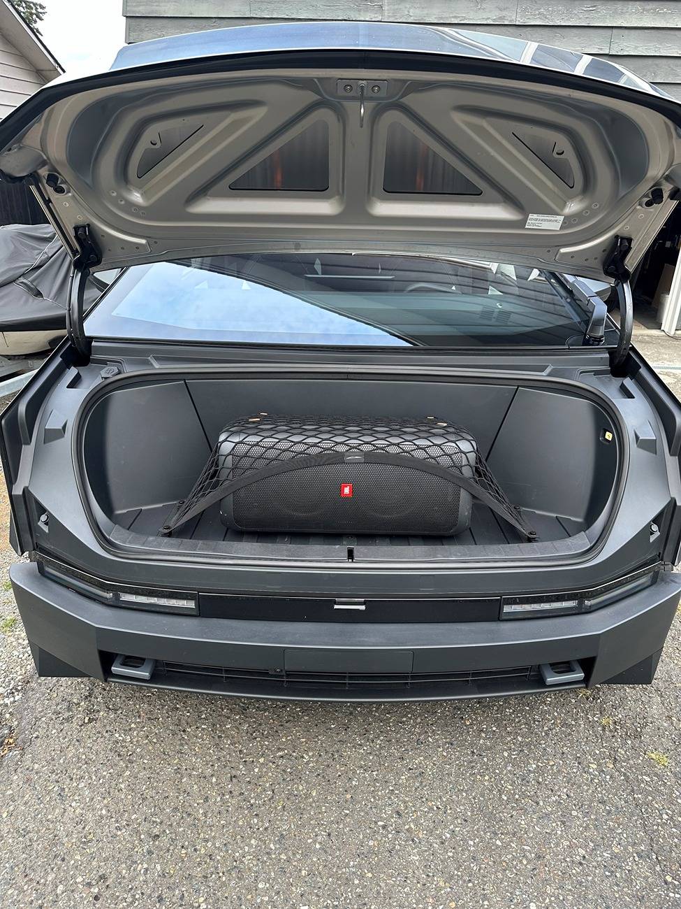 Tesla Cybertruck Party speaker in frunk -- which ones fit and can be secured with factory cargo net? Frunk PartyBox