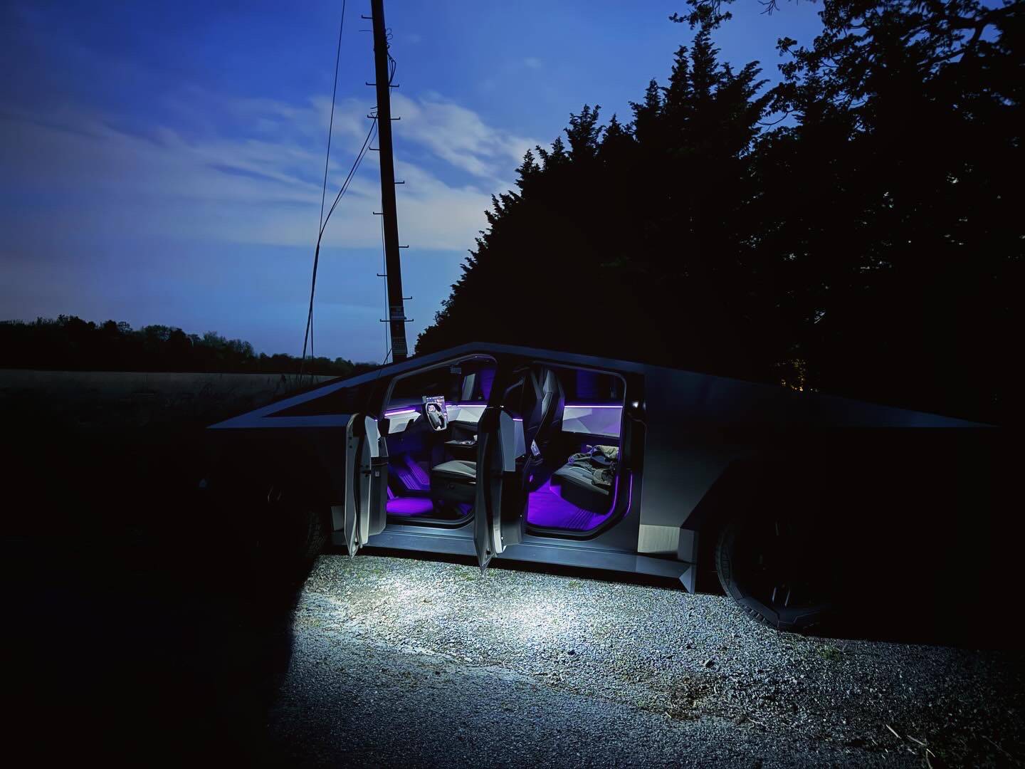 Tesla Cybertruck What's your favorite color for the ambient lights? 90E59FF4-F2B9-4B2B-B303-FE362D4957AF