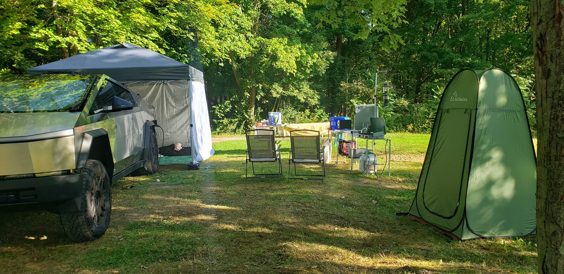 Tesla Cybertruck Cybertruck Camping Experience: 5 nights sleeping in the bed vault Camping at Stow