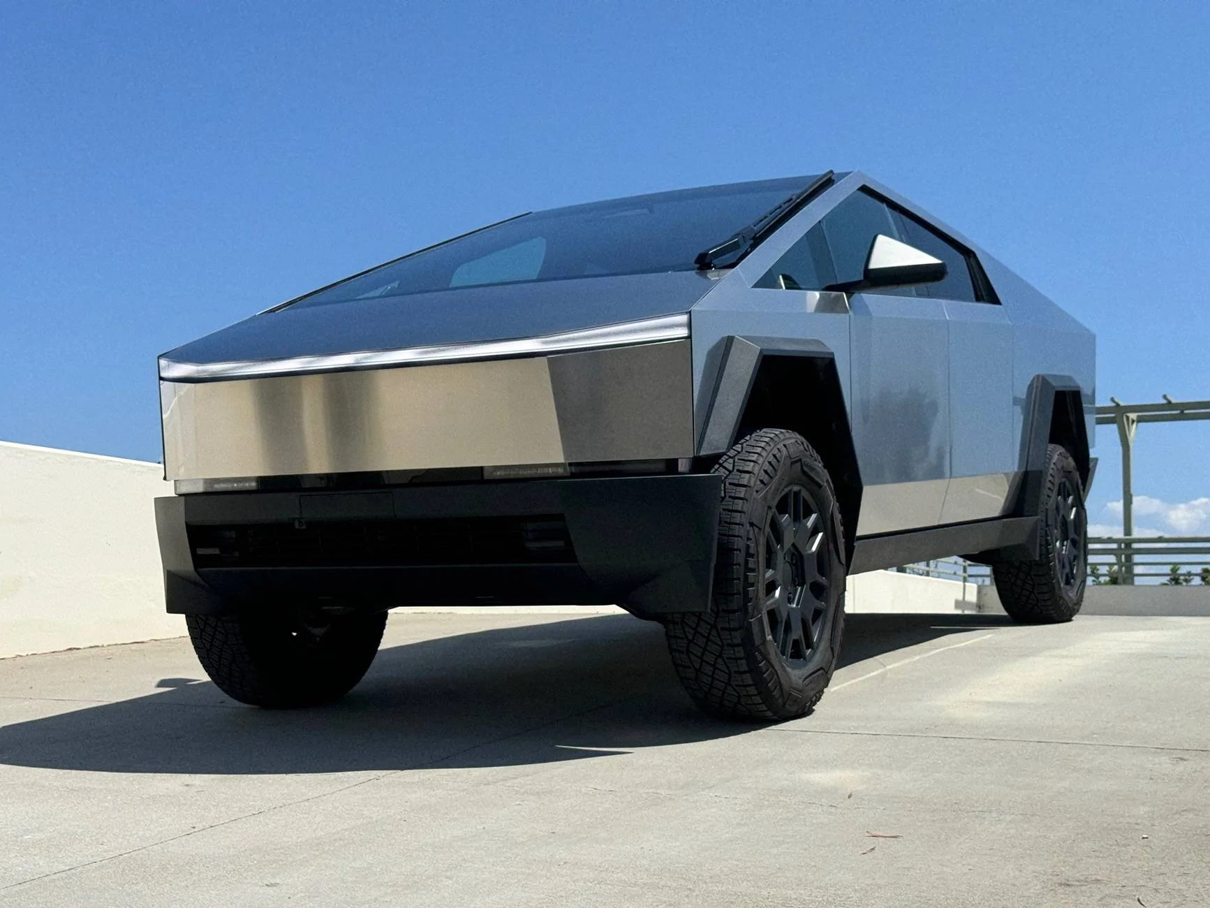 Tesla Cybertruck Cyberbeast @ auction IMG_5232
