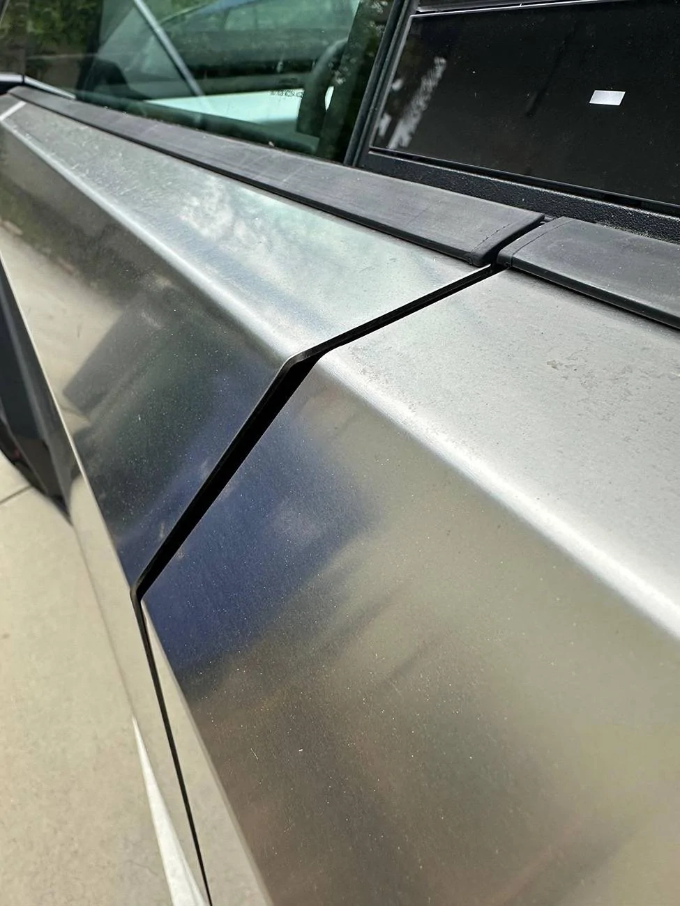 Tesla Cybertruck Quality of newer / latest builds? 1726356145389-8y