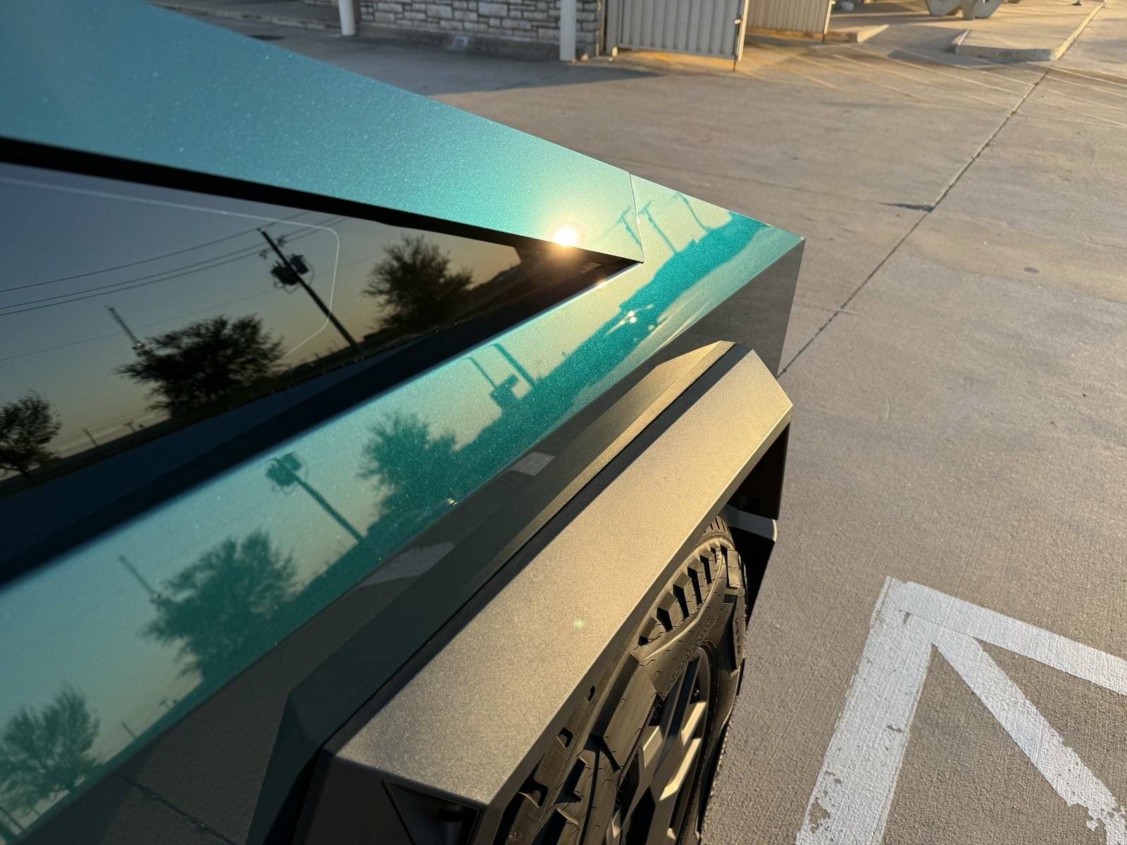 Tesla Cybertruck Questions about those who wrapped their CT SunPingOff