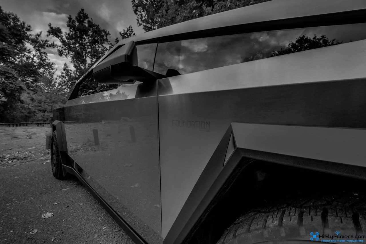 Tesla Cybertruck CAUTION!!! PRO PHOTOGRAPHER IS OBSESSED!!! Jase's Cyber-7 Larg