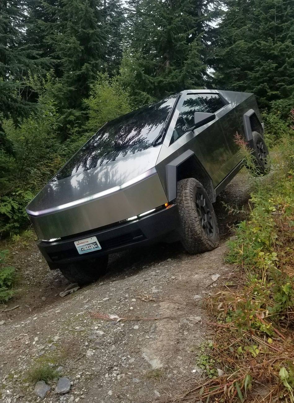 Tesla Cybertruck Daily random Cybertruck photos thread - Post Yours! 📸 🤳 20240917_155525adsm