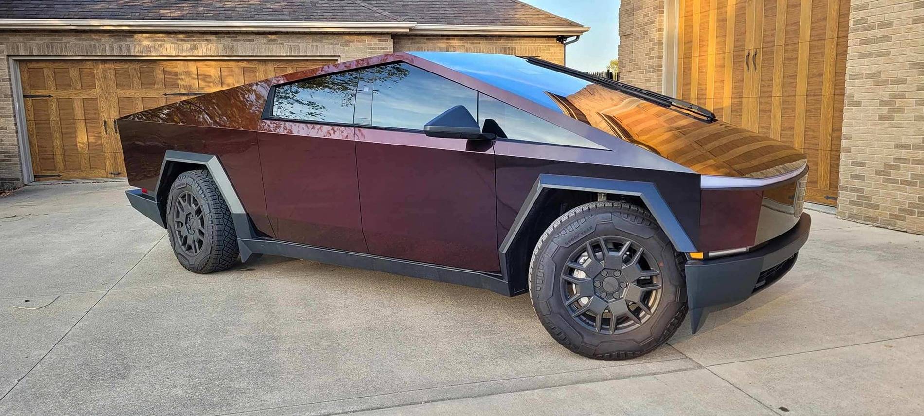 Tesla Cybertruck COLOR SHIFT / FADE / CHAMELEON Vinyl Wrap & PPF Cybertruck -- Photos & Videos Flexishield Assassin Red Wrap 3