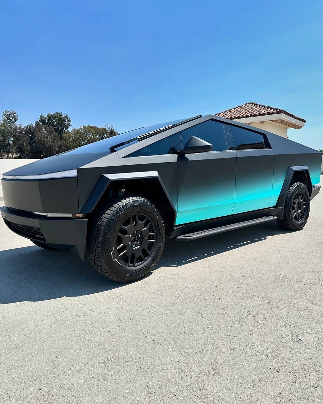 Tesla Cybertruck COLOR SHIFT / FADE / CHAMELEON Vinyl Wrap & PPF Cybertruck -- Photos & Videos cybertruck black to bright teal fade wrap weprint 3