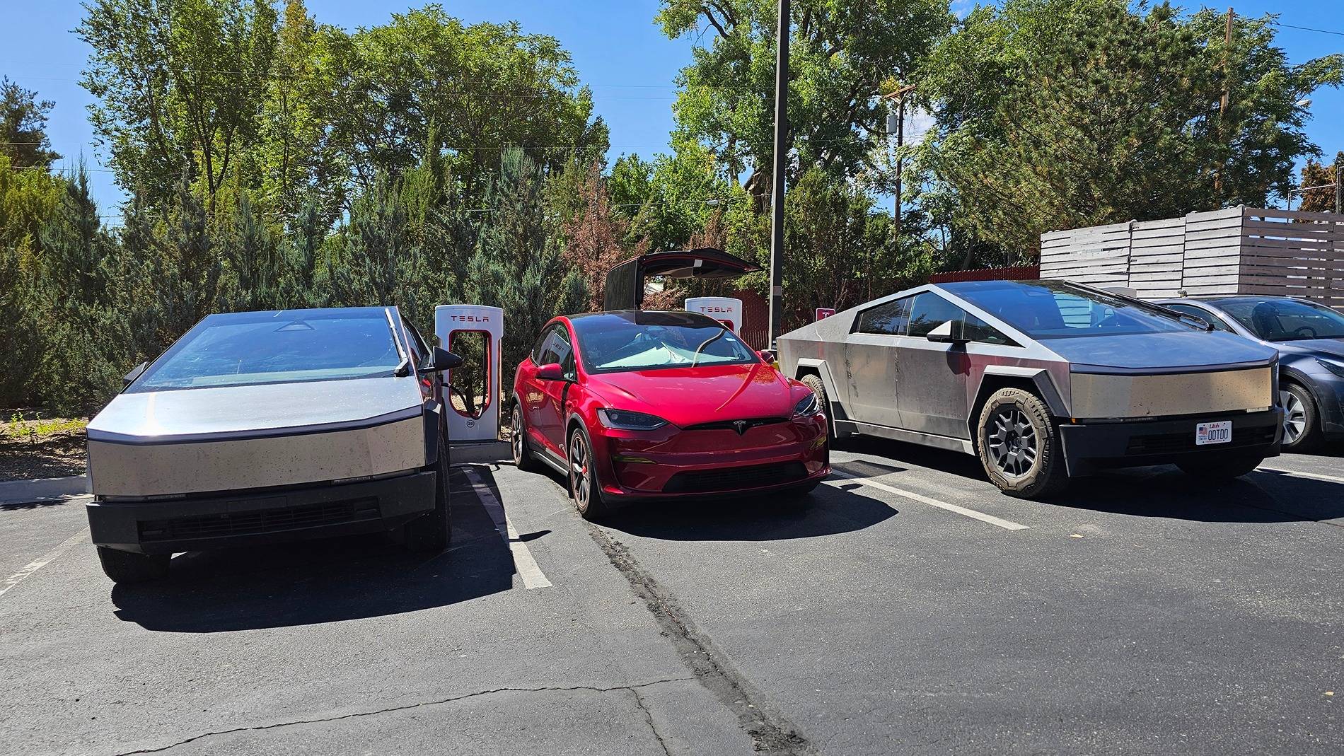 Tesla Cybertruck Daily random Cybertruck photos thread - Post Yours! 📸 🤳 20240920_114147