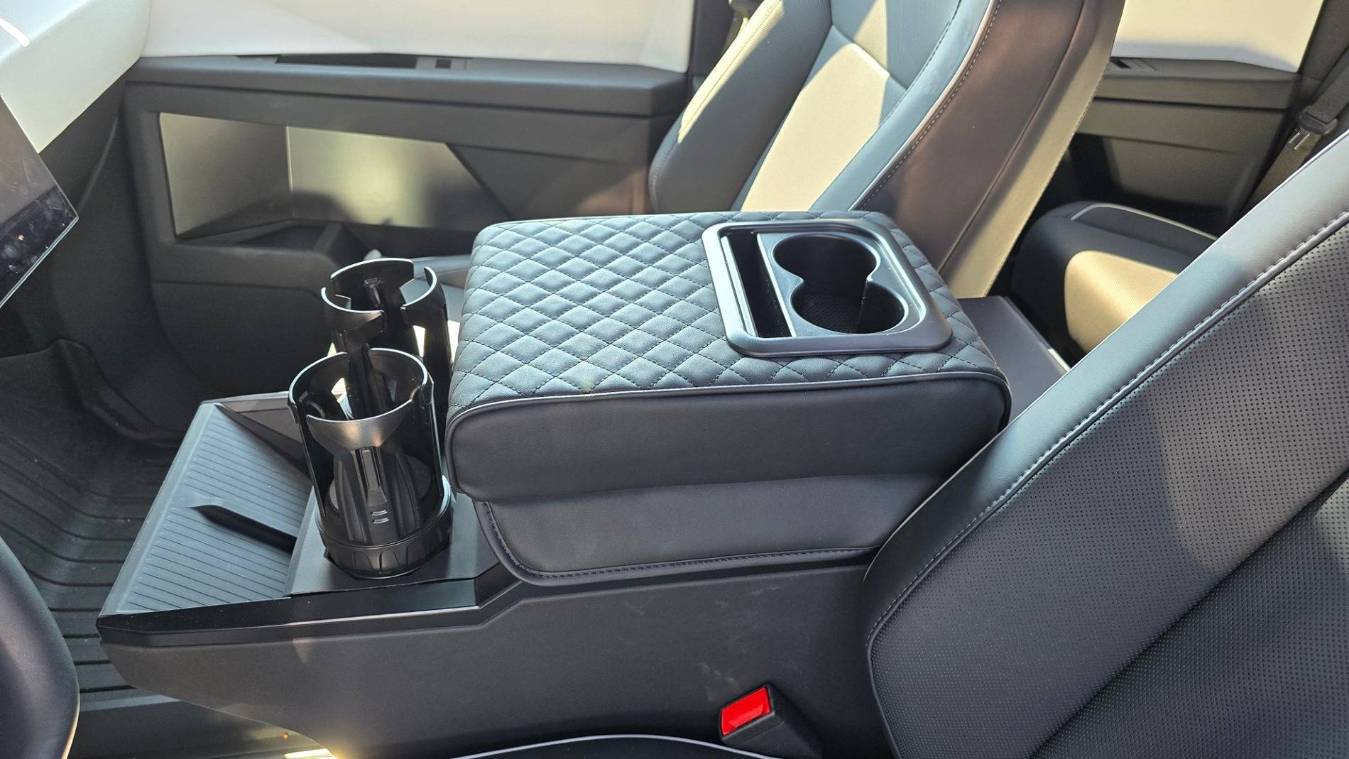 Tesla Cybertruck Soft Center Console with Cup/Phone holder 20240920_144449 (Large)
