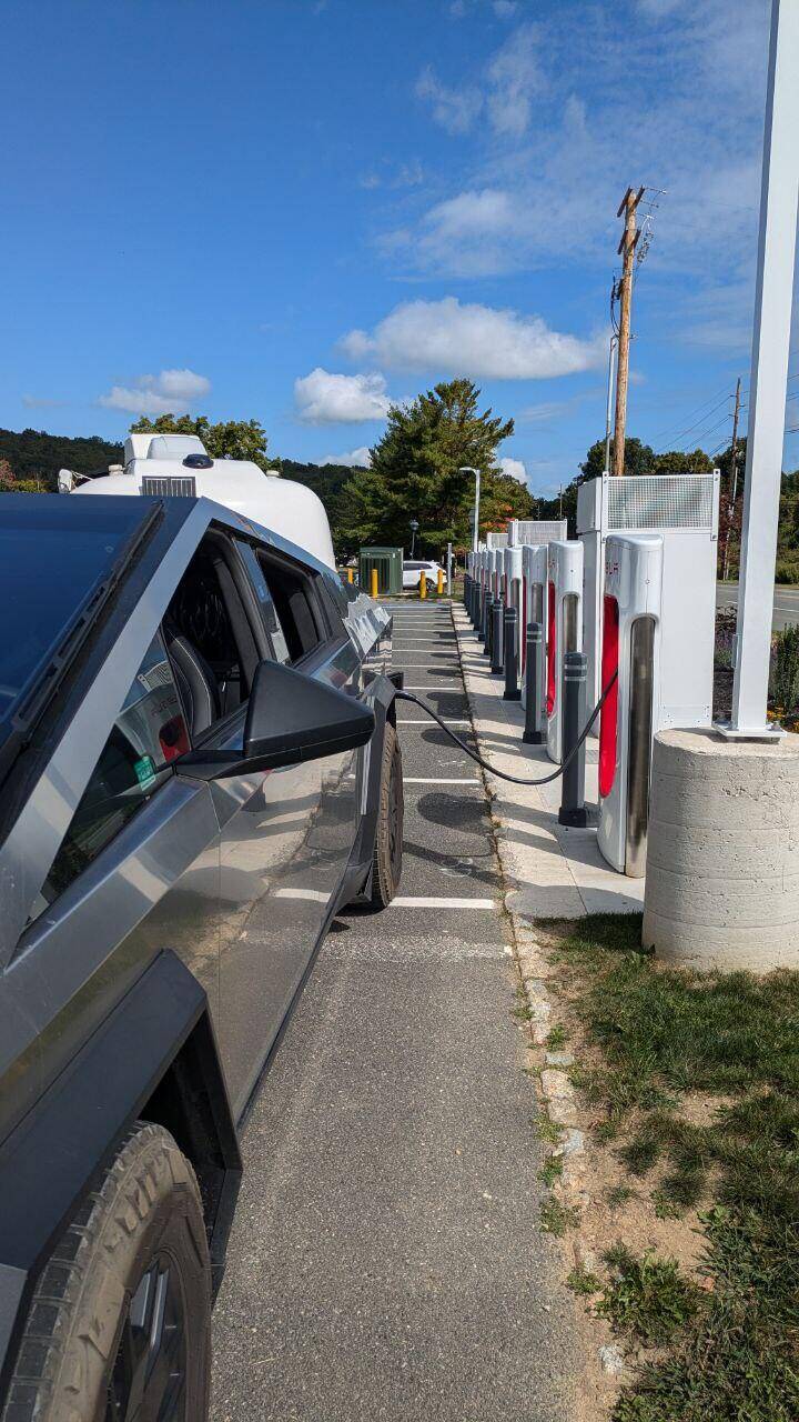 Tesla Cybertruck I'm back from 5 day camping trip towing 17' Casita Freedom Deluxe Travel Trailer (3200 lbs weight) 1726863309313-lz
