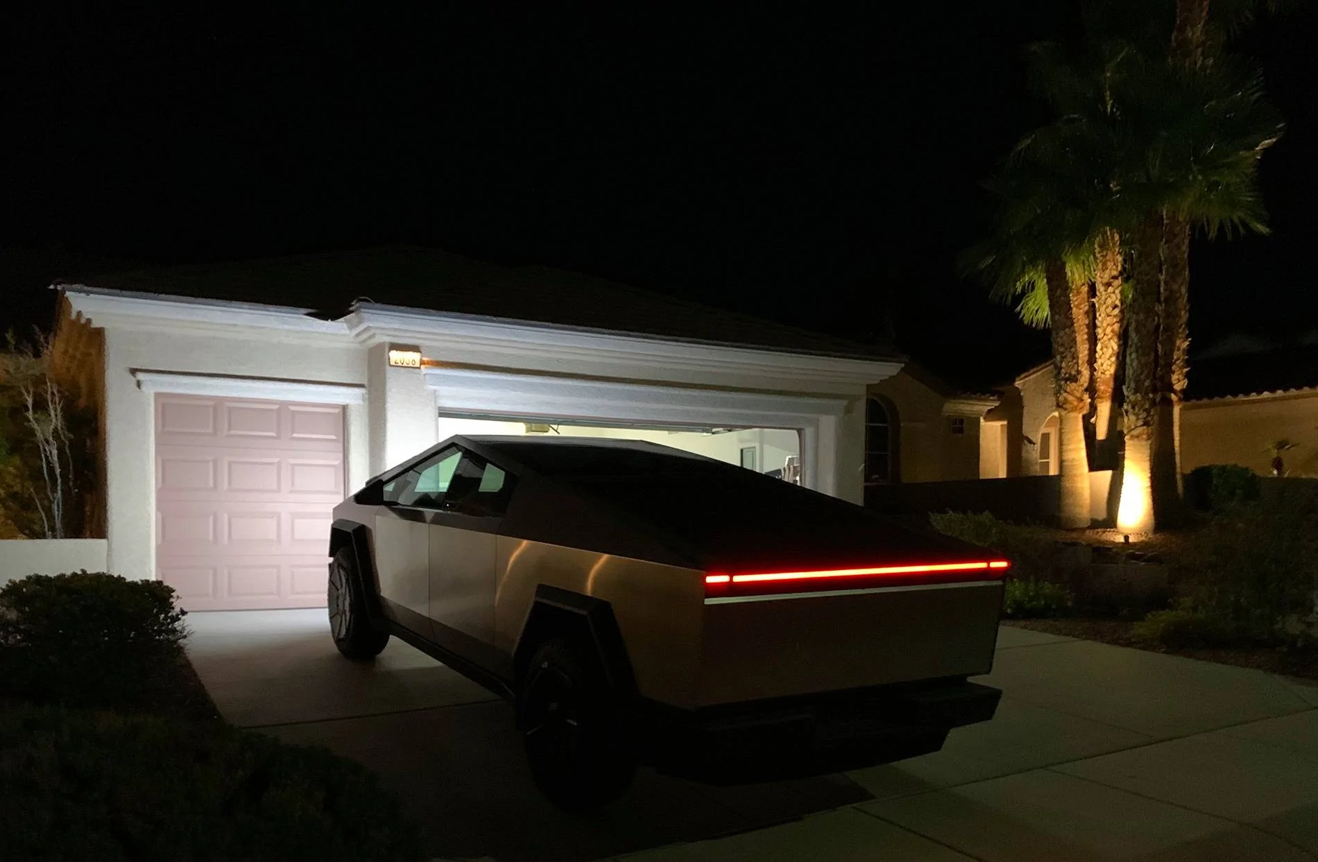 Tesla Cybertruck TESLA is Cancelling Cybertruck FS Orders - No Refunds - Sign the Petition 461082294_8425284760884943_2451646222028153218_n
