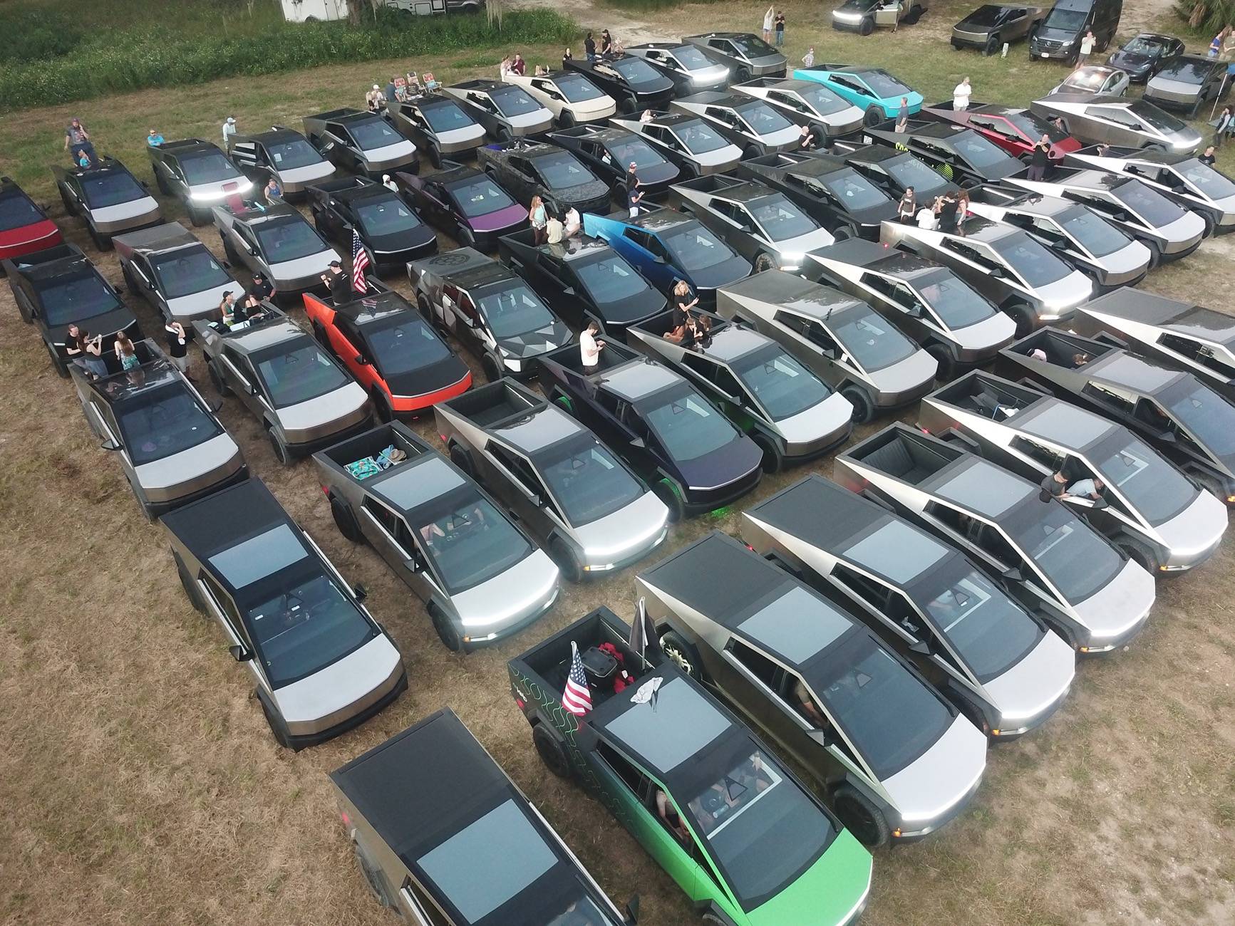 Tesla Cybertruck New Record: 78 Cybertrucks Lightshow to Kanye’s 'All of the Lights' at Cyberfest Florida! IMG_3521