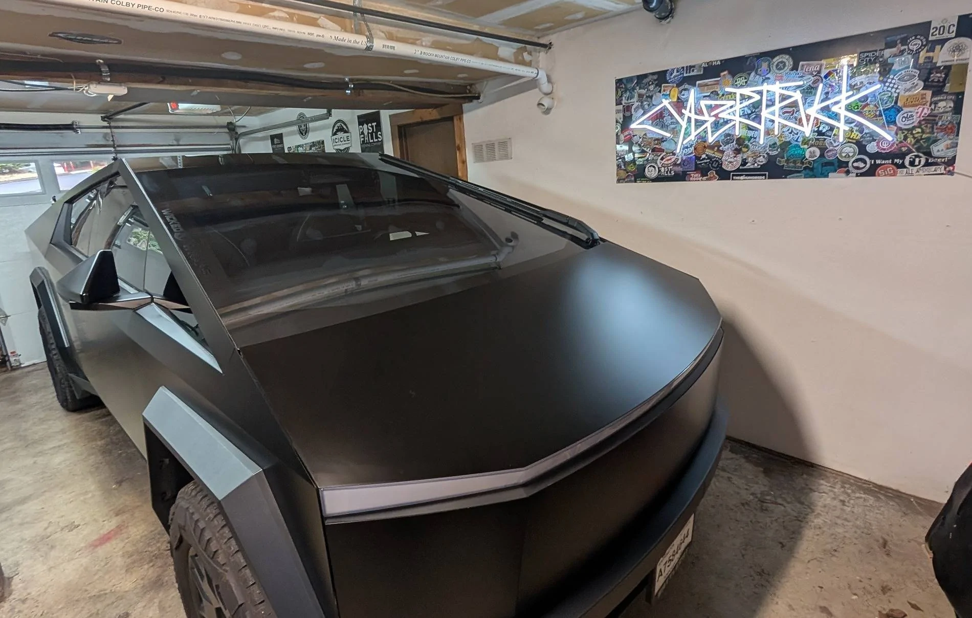 Tesla Cybertruck Daily random Cybertruck photos thread - Post Yours! 📸 🤳 PXL_20240915_164803515~3
