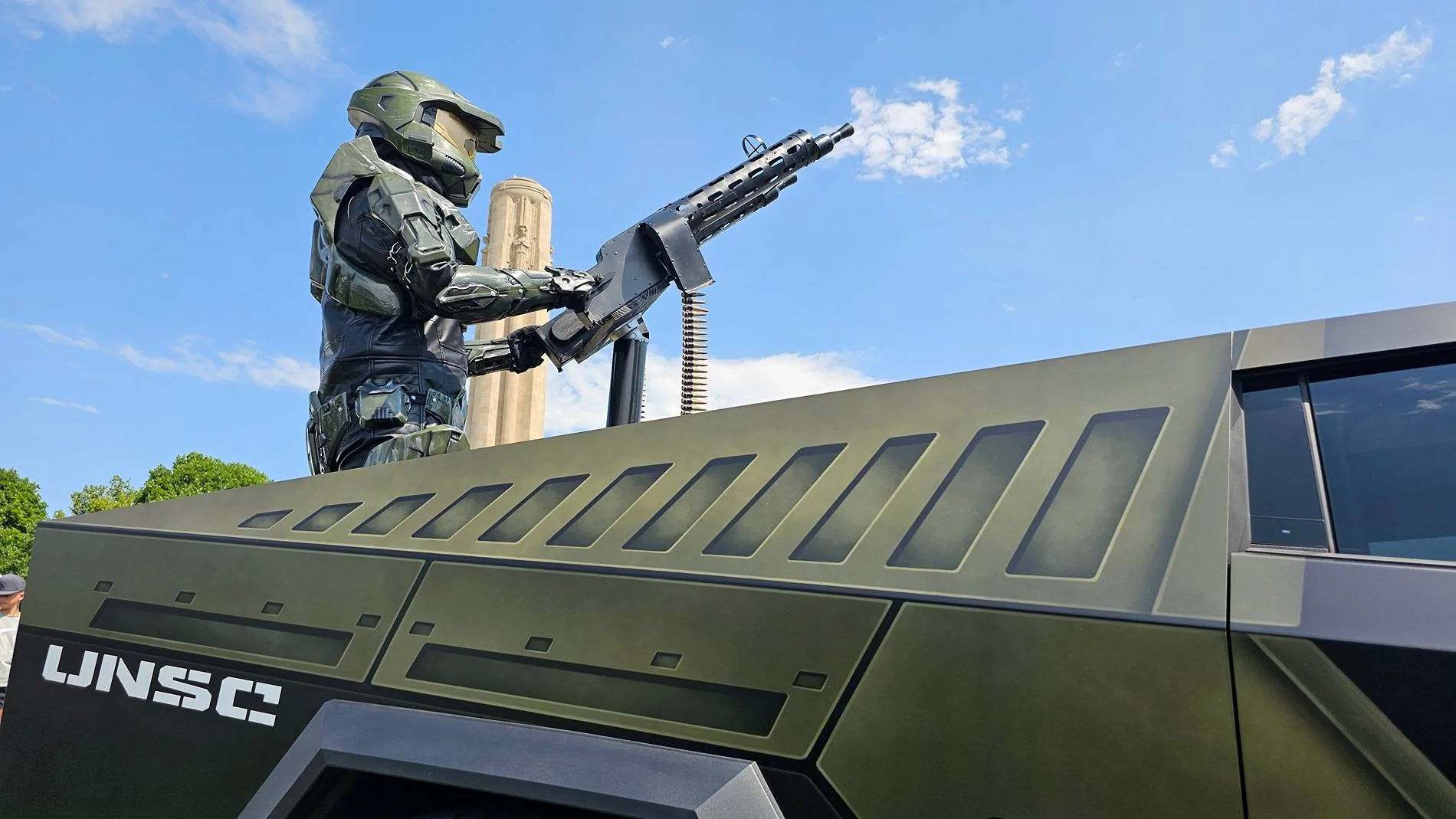 Tesla Cybertruck Elon (allegedly) Disables Chechen Gun Trucks 20240714_110427
