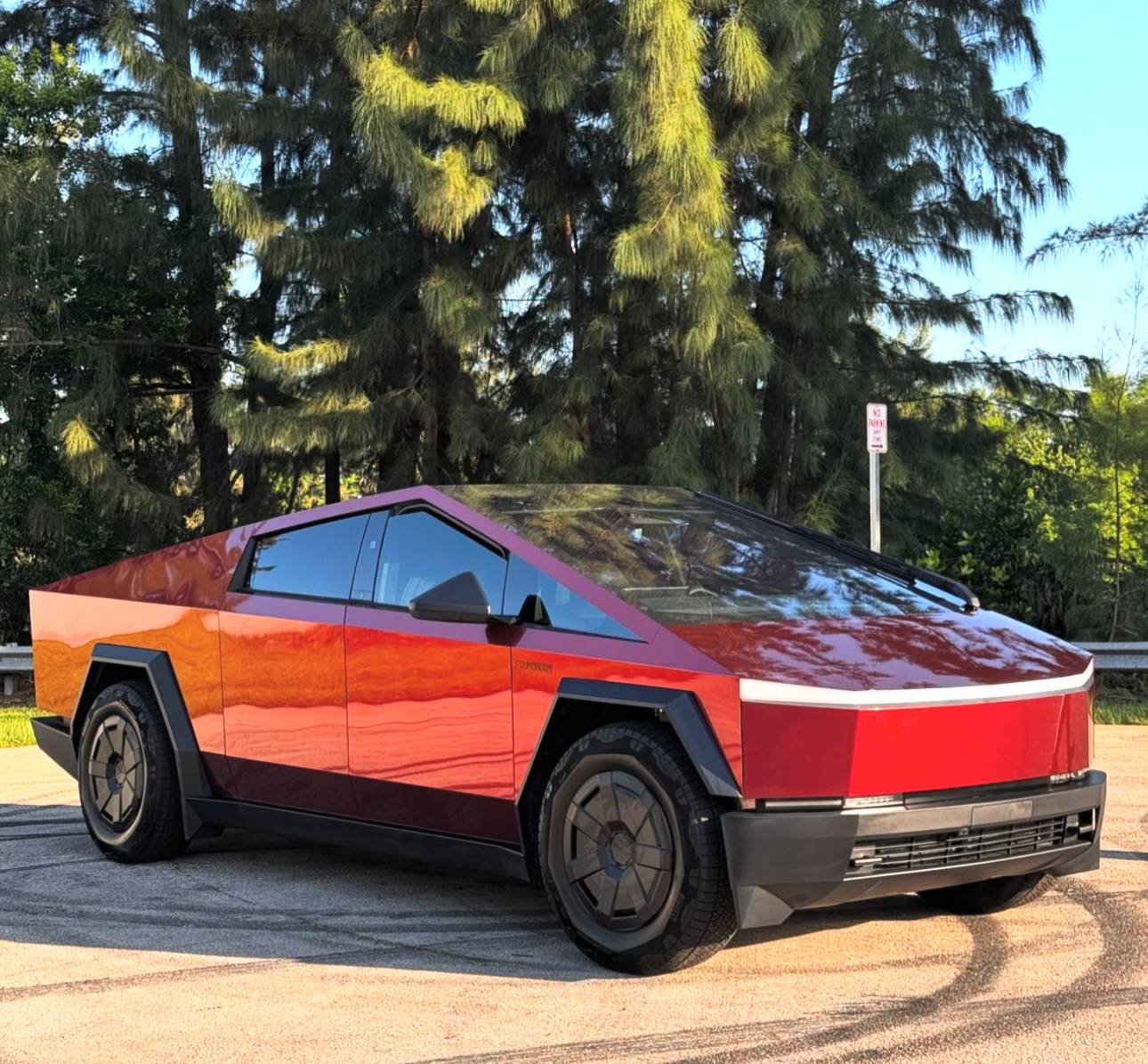Tesla Cybertruck (PURE PPF) Cyber Truck in Metallic Redhood colored PPF! IMG_7257
