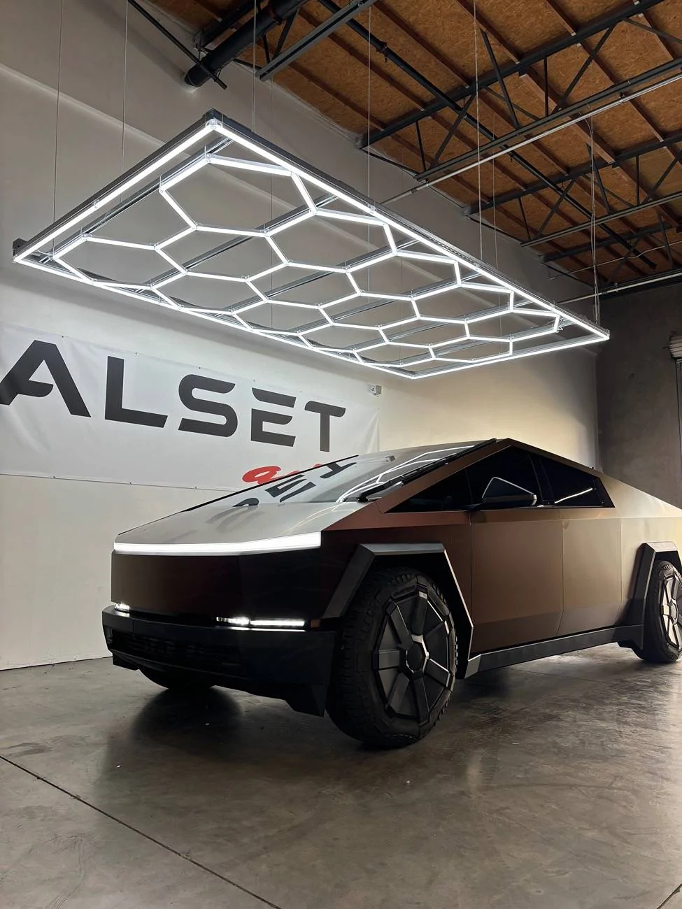 Tesla Cybertruck Cyberbeast Delivered w/New wheel Covers Today in Florida IMG_3352