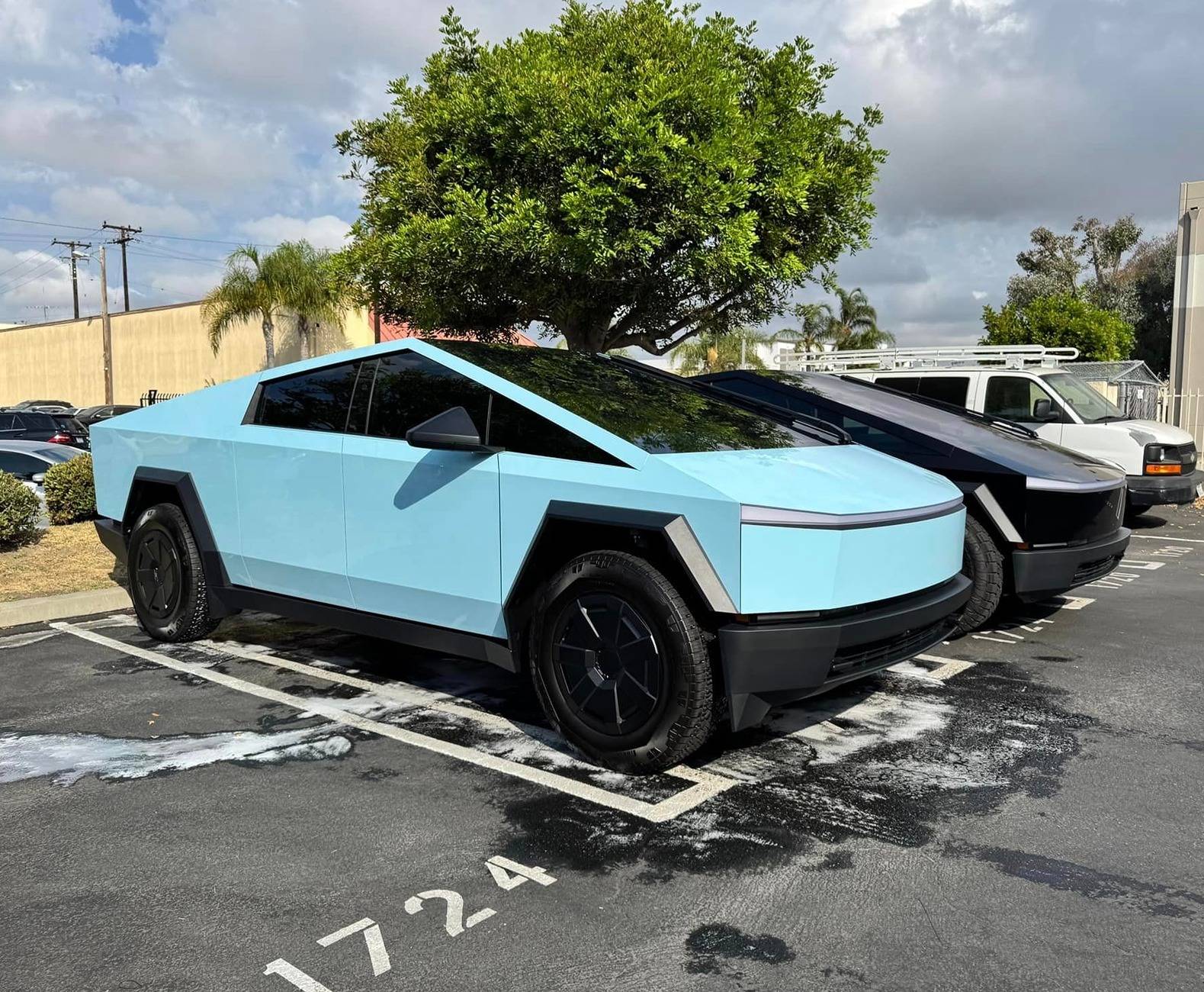 Tesla Cybertruck Powder Blue Pure PPF Wrap Cybertruck Powder Blue Pure PPF Wrap Cybertruck 5