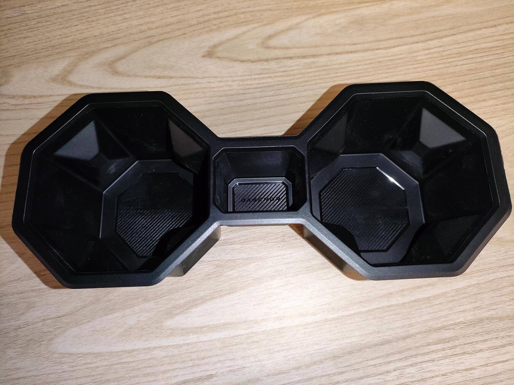 Tesla Cybertruck Click here to get a chance for a free trial of the Wireless Charging Mat and Cup Holder! 1727258352641-ov