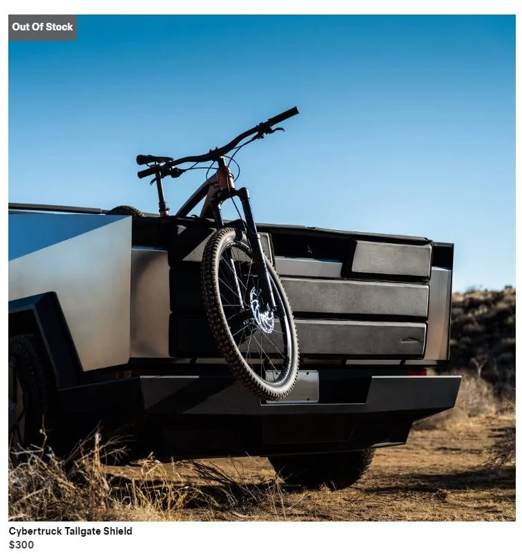 Tesla Cybertruck Tailgate Shield - does it provide proper coverage to protect the tailgate with two or more bikes? Screenshot 2024-09-26 015251