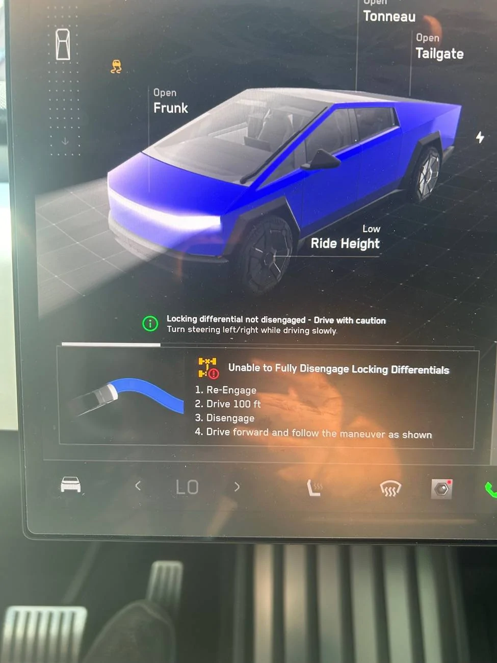 Tesla Cybertruck Locking differential warning -- "Locking differential not disengaged - Drive with caution" IMG_2999
