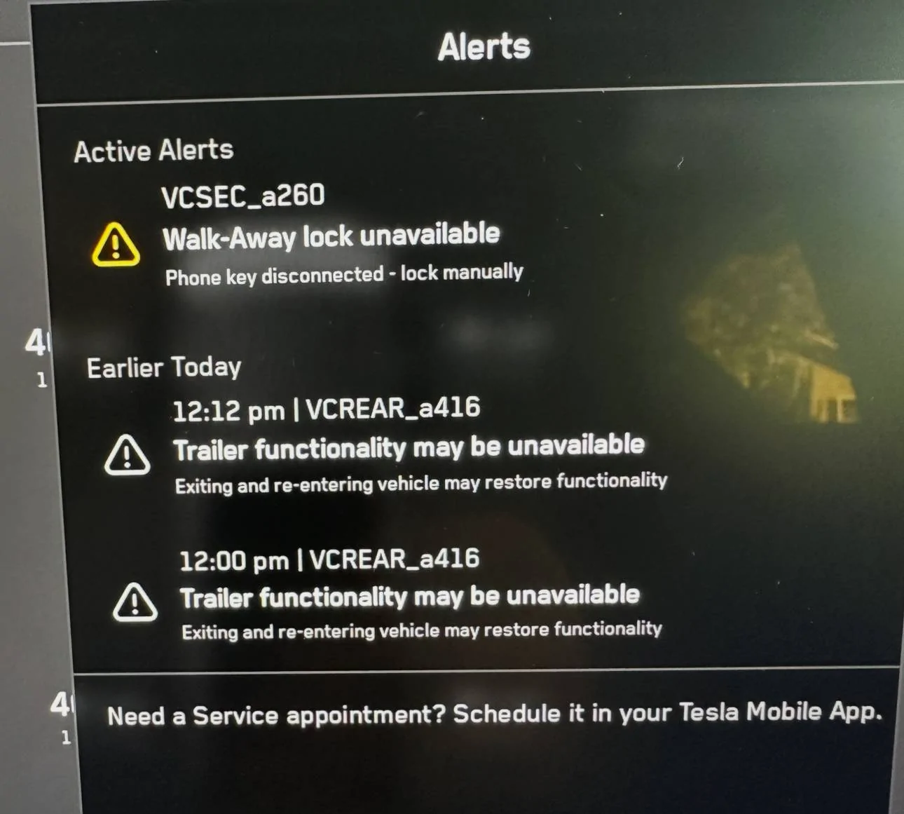Tesla Cybertruck Trailer Functionality May be Unavailable - Error IMG_6140