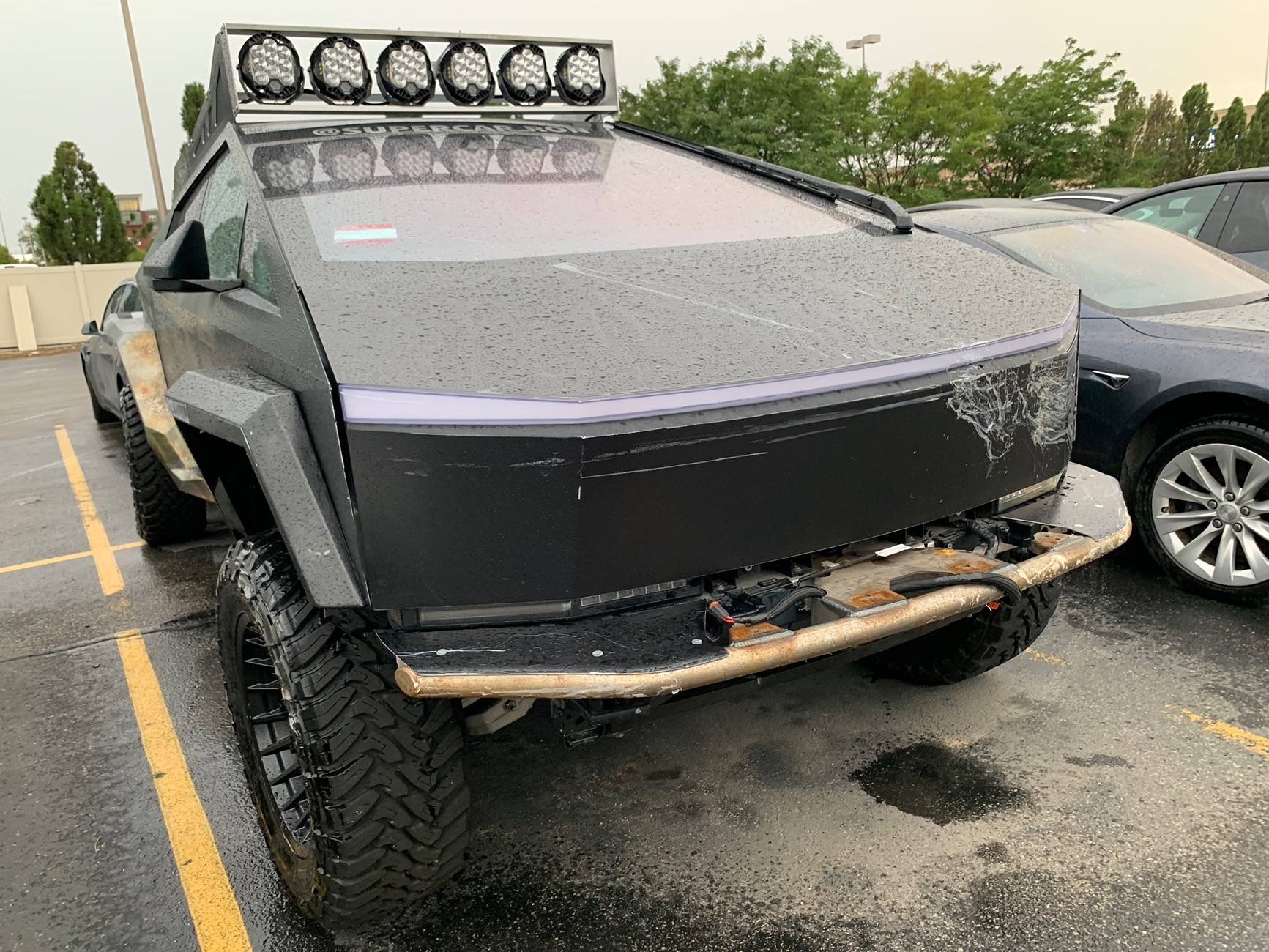Tesla Cybertruck Introducing T Sportline CTX Extreme Duty Front Bumper with Integrated Winch (High-Output) & Lighting IMG_5027