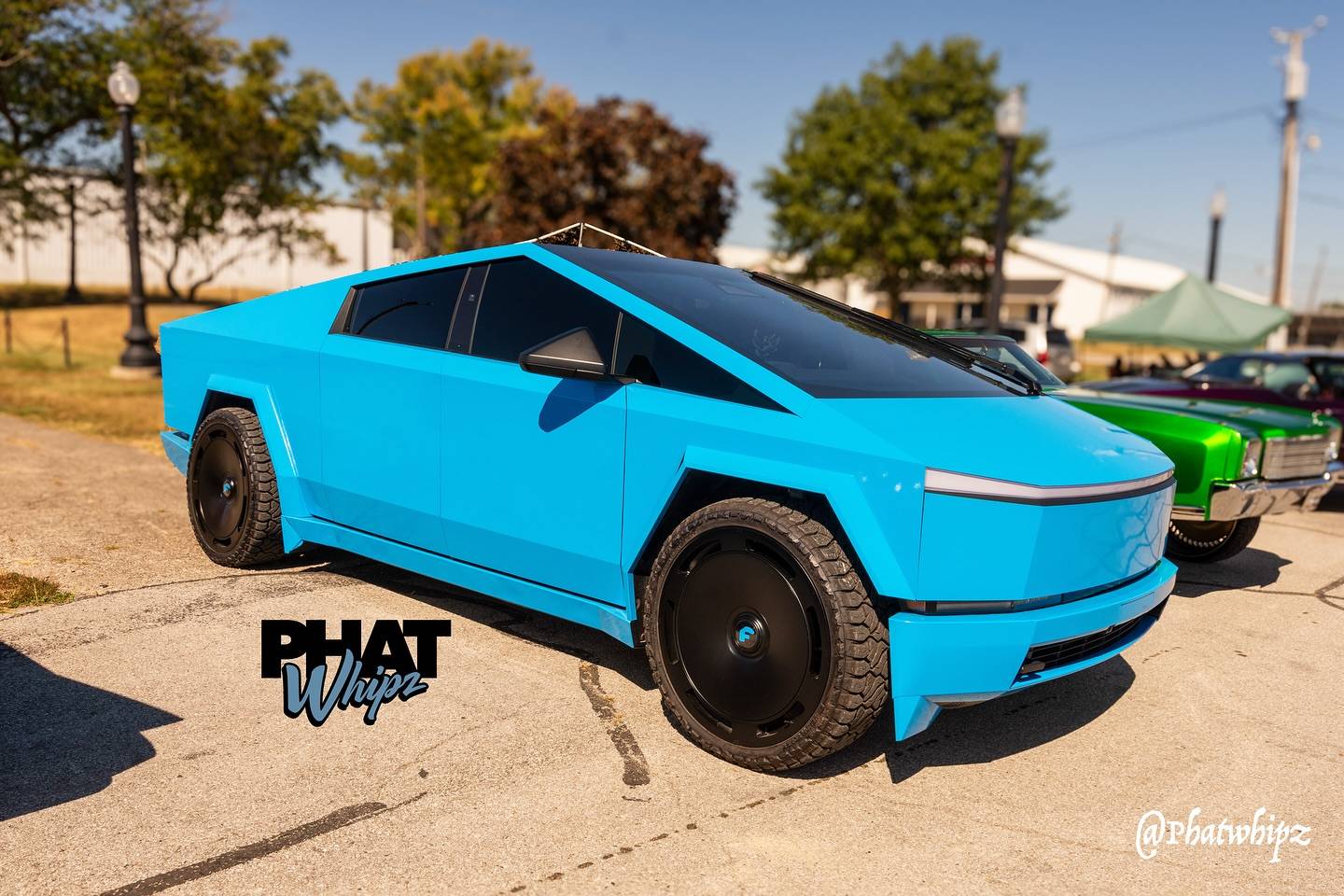 Tesla Cybertruck BLUE / BLURPLE / PURPLE Vinyl Wrap & PPF Cybertruck -- Photos & Videos 461192739_18366013999111725_4637711106338874837_n