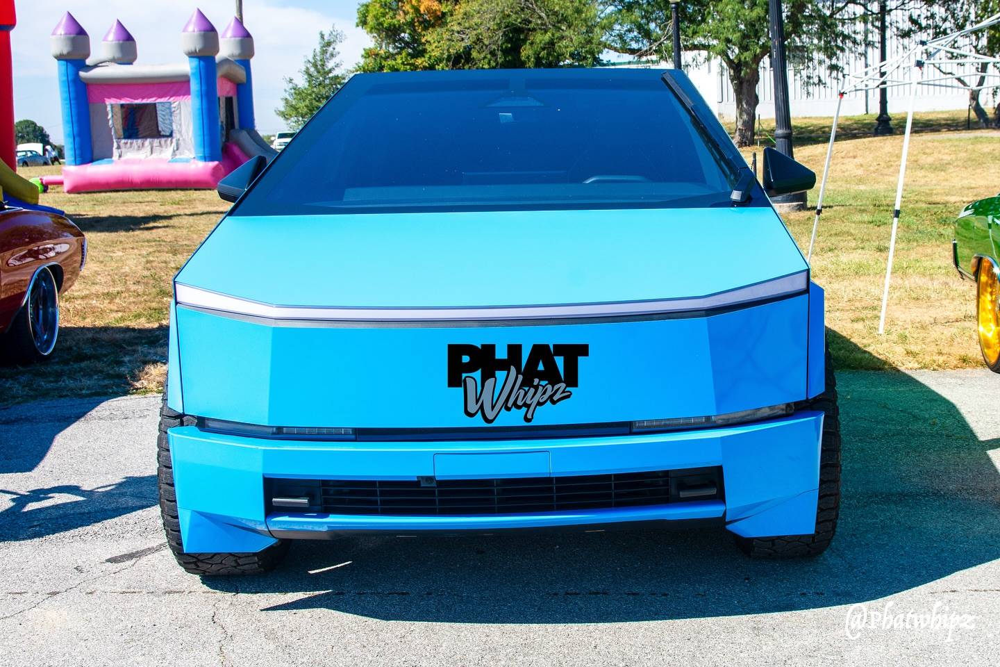 Tesla Cybertruck BLUE / BLURPLE / PURPLE Vinyl Wrap & PPF Cybertruck -- Photos & Videos 460831443_18366014017111725_8677293691970855860_n
