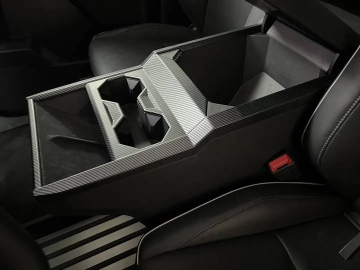 Tesla Cybertruck Foronetry | All-New Cybertruck Center Console Cover – Would You Consider It? lQDPKcfyCg7MEk_NA2rNBI6wlTe9kc_iGz4G35JIVr8tAA_1166_874.jpg_720x720