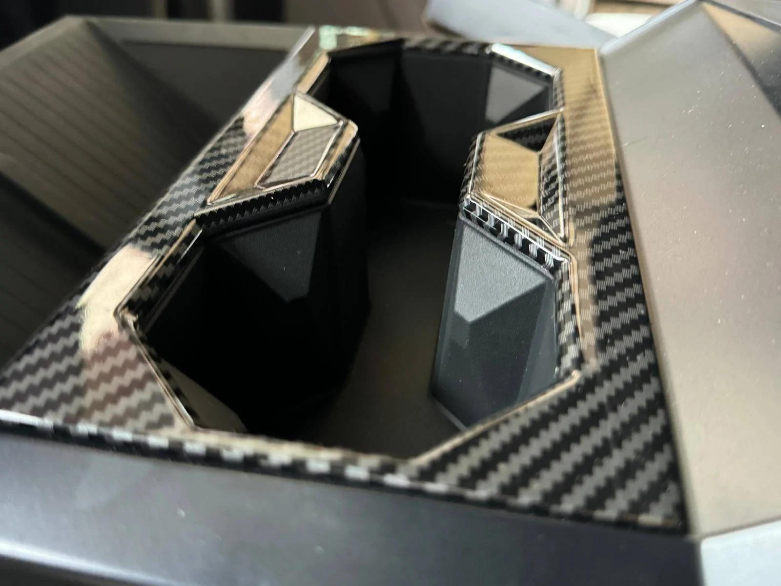 Tesla Cybertruck 🛠️ 🚗Cybertruck Center Console upgraded-Center Cup Holder Frame Trim Cover Panel Nice Pics✨🛠️ Teslaunch (3)