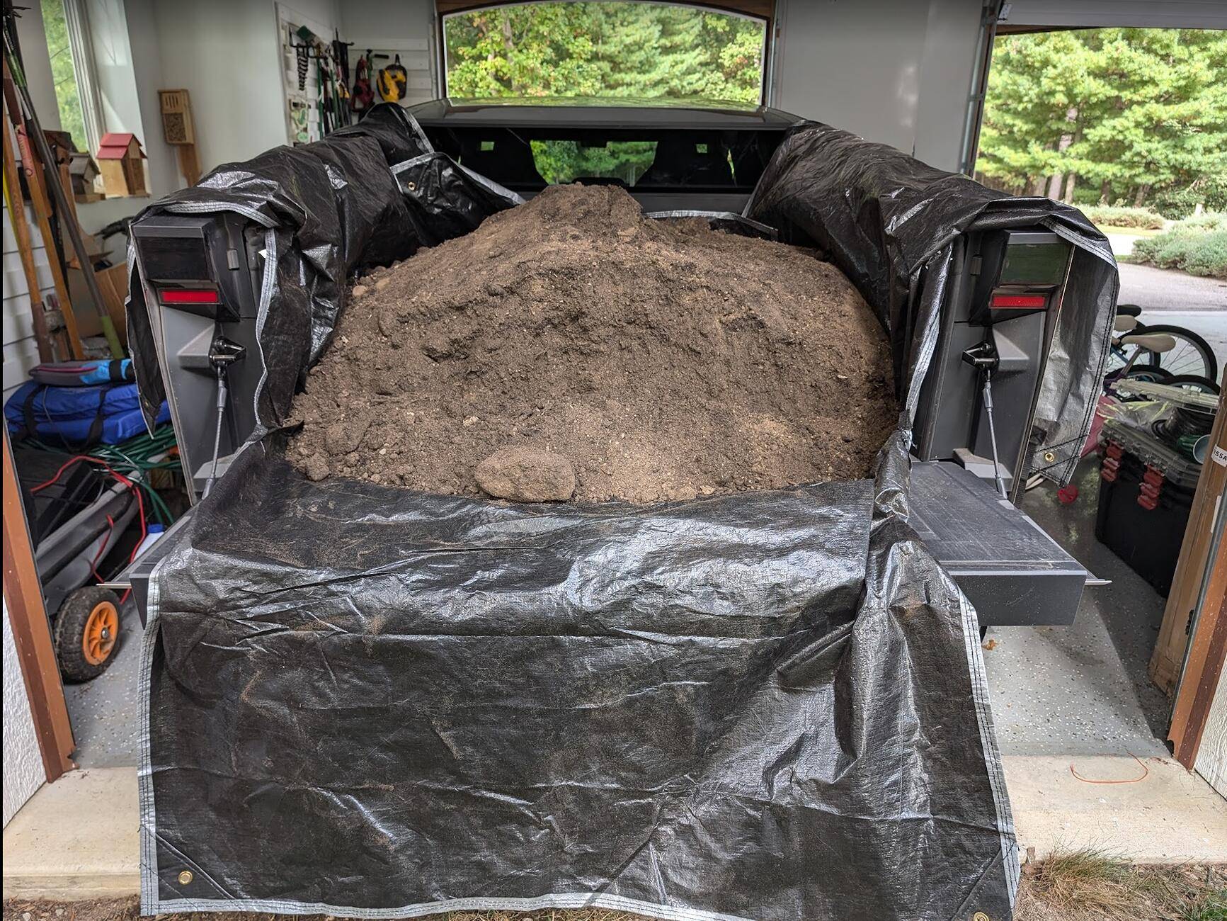 Tesla Cybertruck Nice Truck Bed Tarp for Hauling 1727612411471-1q