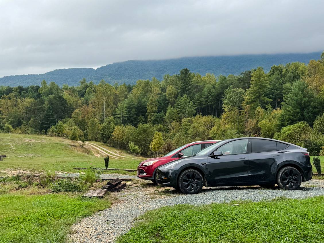 Tesla Cybertruck Buying a Model Y.  Website community suggestions? 435A4FA4-3D82-45AC-9174-073FC8D7328F