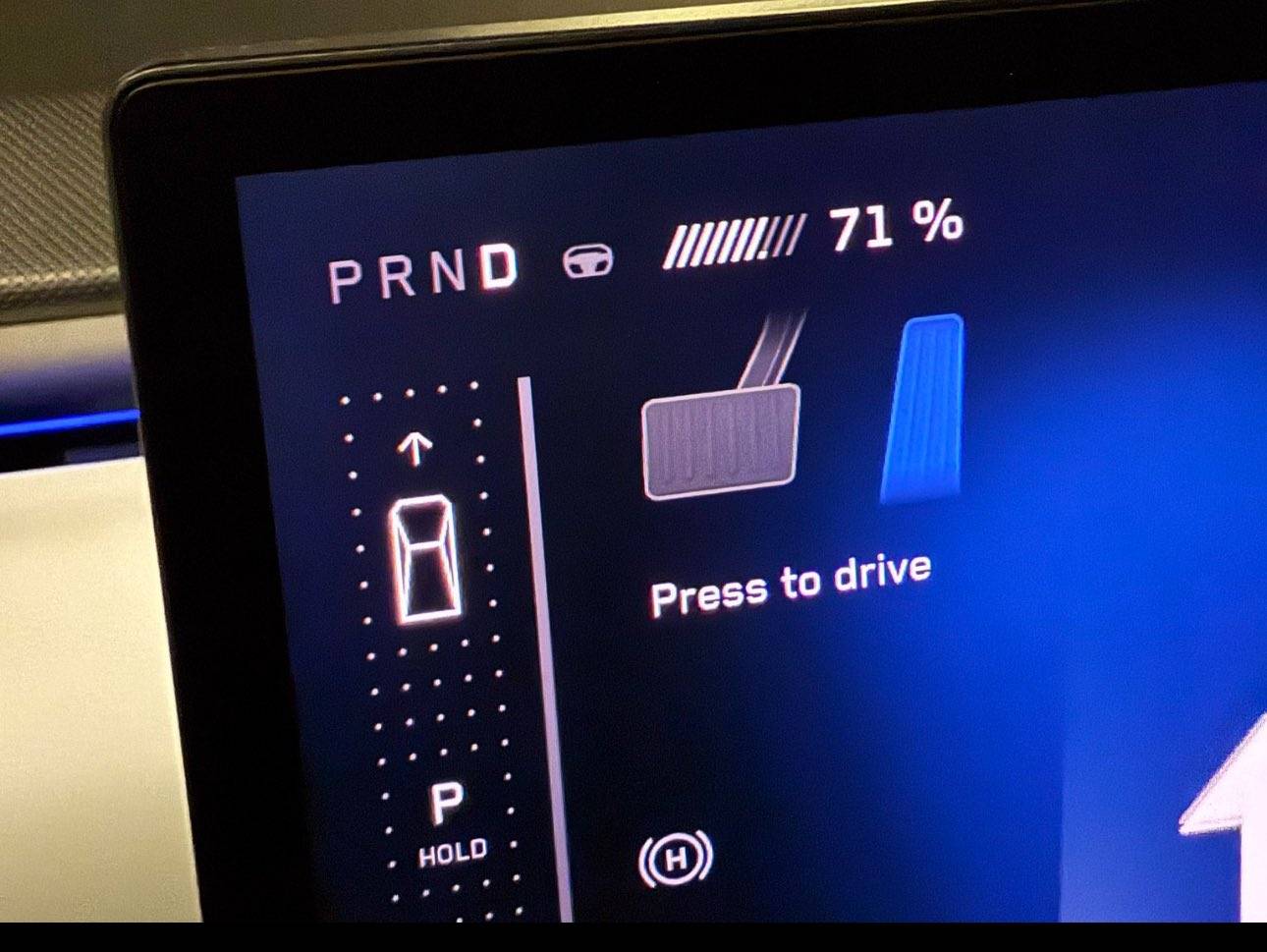 Tesla Cybertruck FSD videos from Cybertrucks driving on public roads! (by Early Access Owners) cybertruck fsd screen