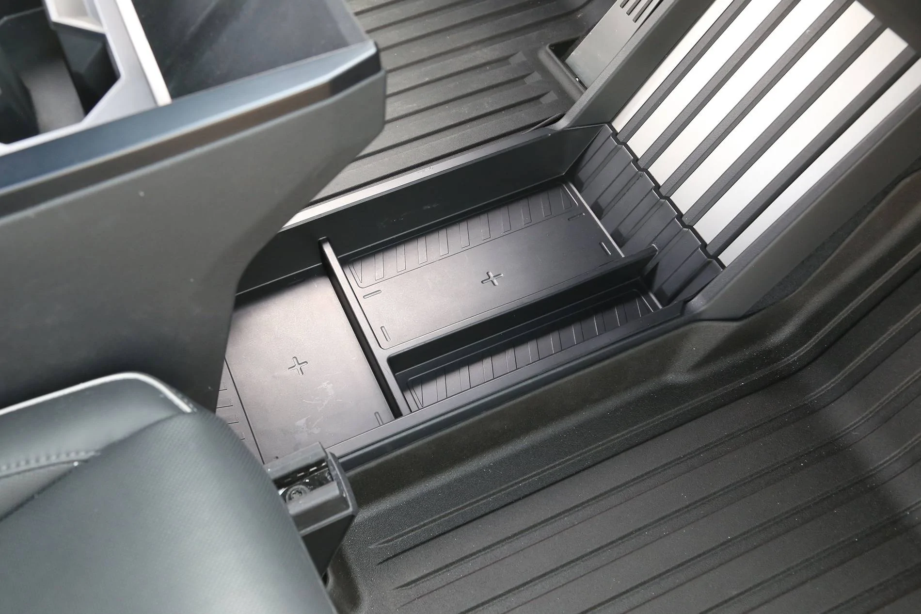 Tesla Cybertruck Foronetry| Lower Center Console Organizer Tray Available Now! IMG_4758